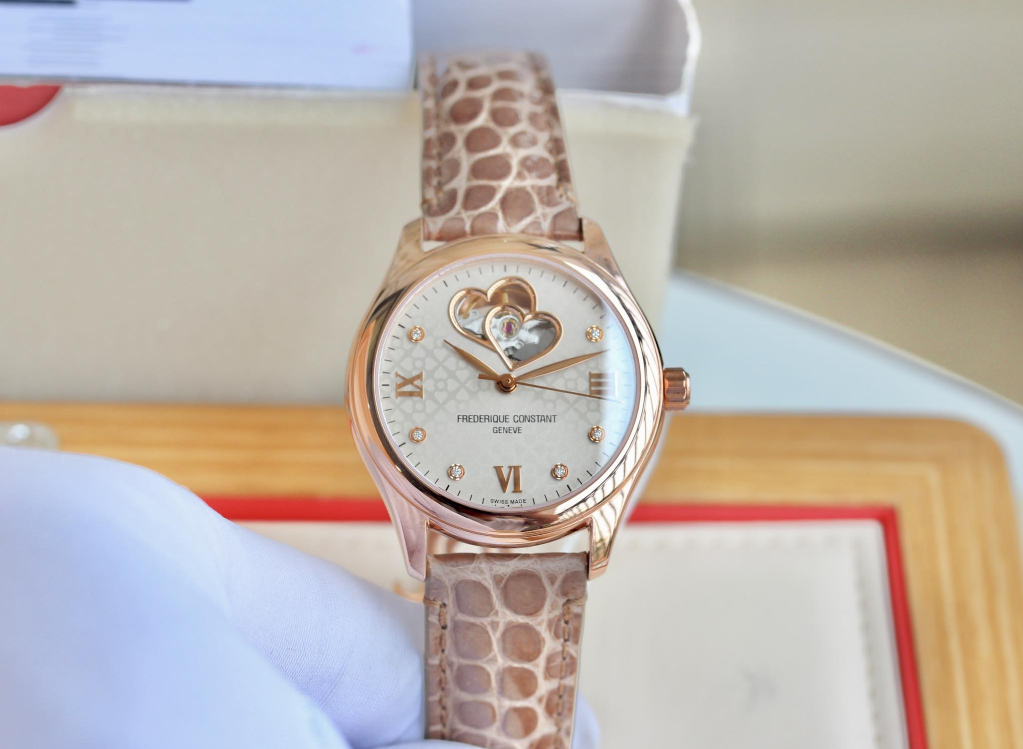 (ĐỒNG HỒ NỮ) Frederique Constant Automatic FC-310LGDHB3B4 ( FC310LGDHB3B4 ) ( 310LGDHB3B4 ) 36mm