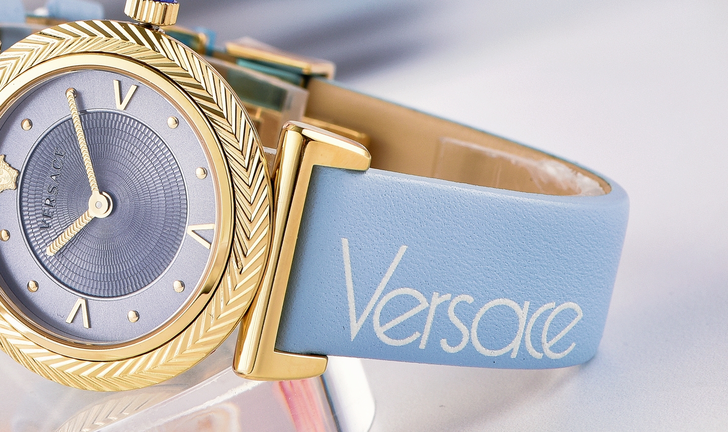 Ảnh 3 của Đồng hồ Nữ Versace V-Motif Vintage Logo Blue watch VERE00318 35MM