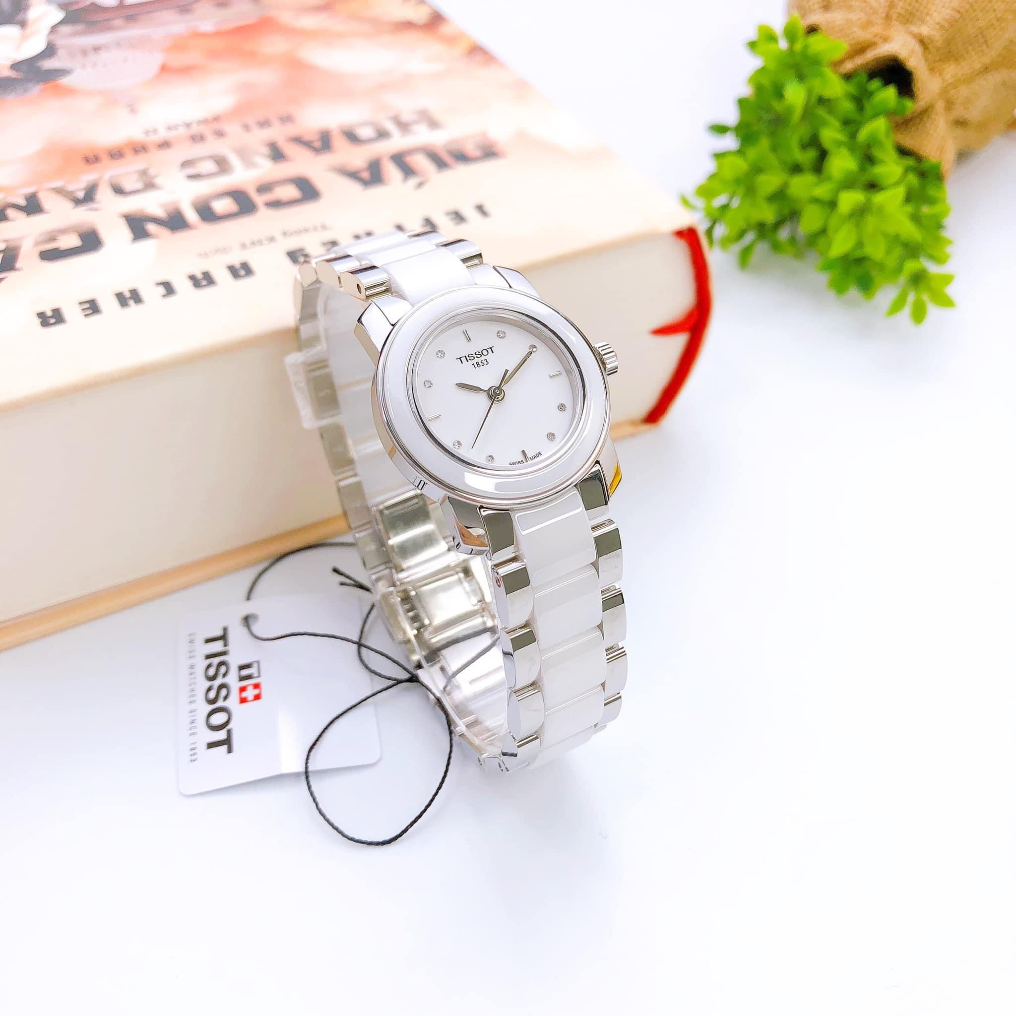 Ảnh 3 của TISSOT T064.210.22.016.00 – NỮ – KÍNH SAPPHIRE – QUARTZ (PIN) – DÂY KIM LOẠI