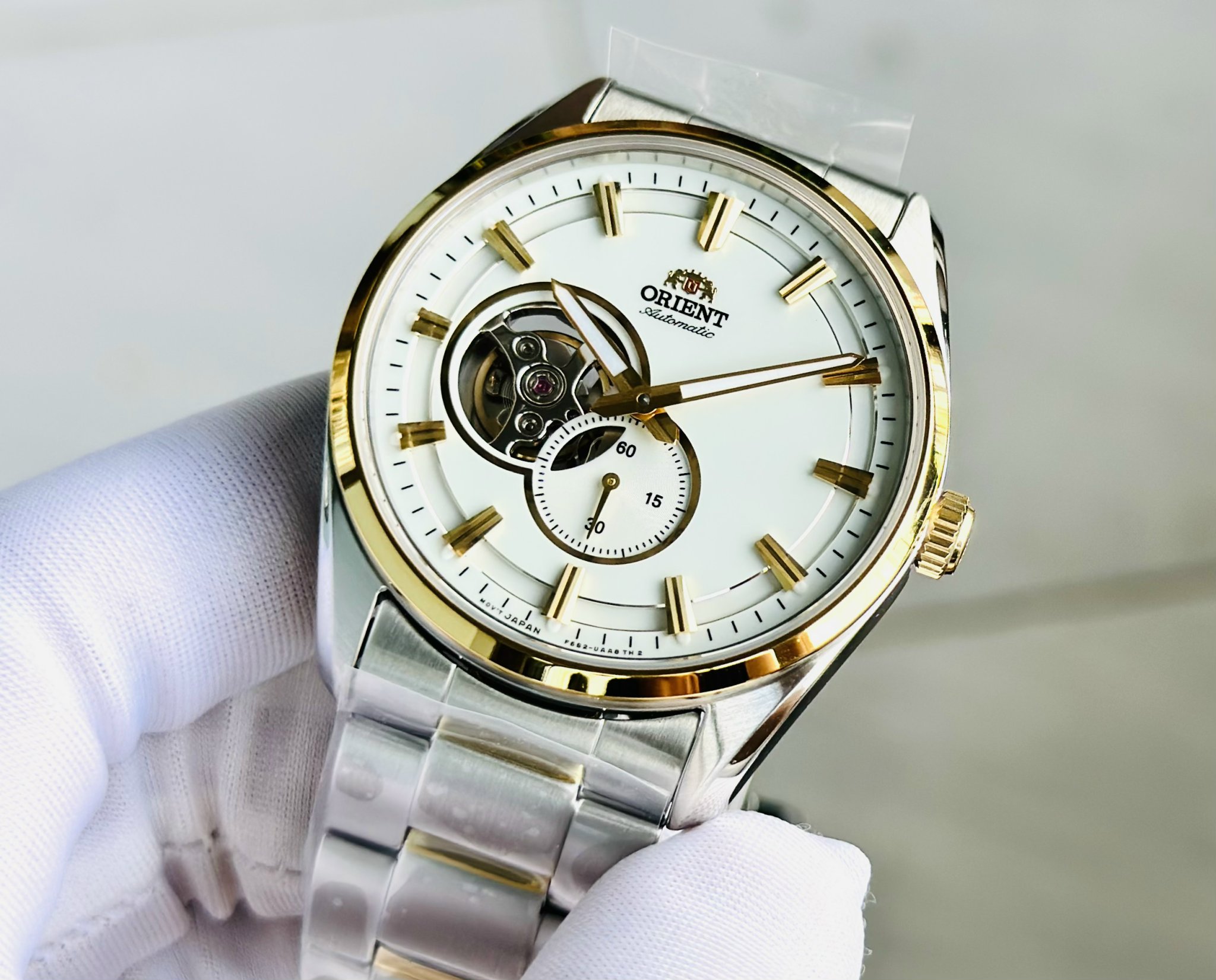Ảnh 3 của (ĐỒNG HỒ NAM) Orient Contemporary Small Second Open Heart RA-AR0001S10B demi 41mm