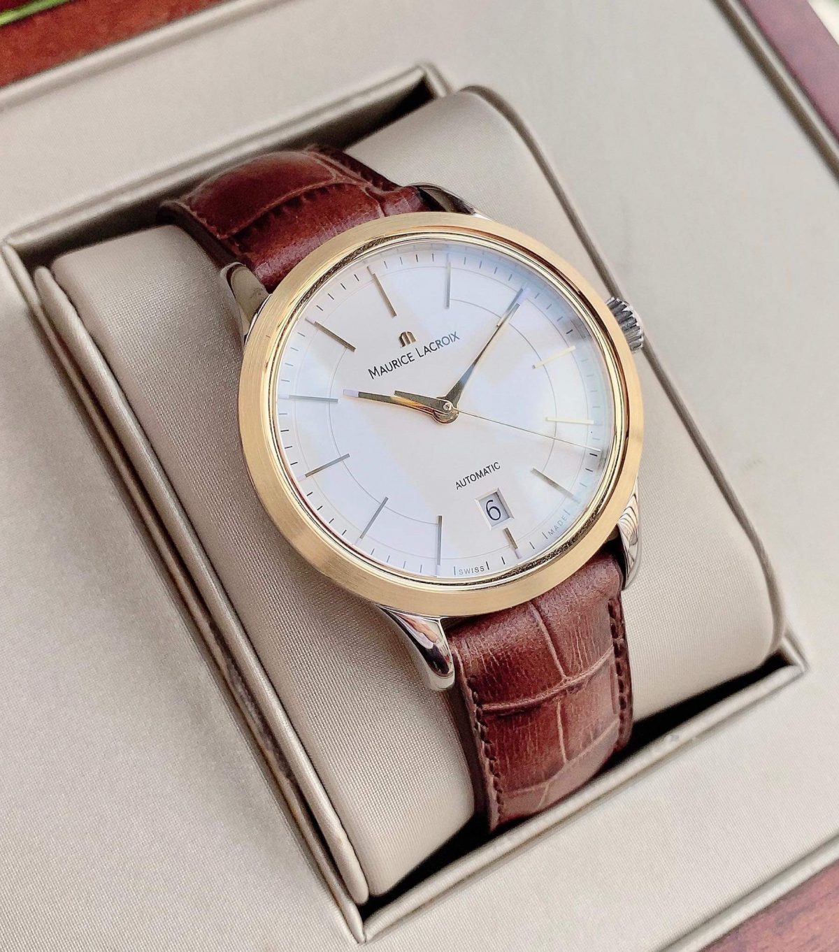 Maurice Lacroix Les Classiques LC6017-ys101-130-1 vàng 18k