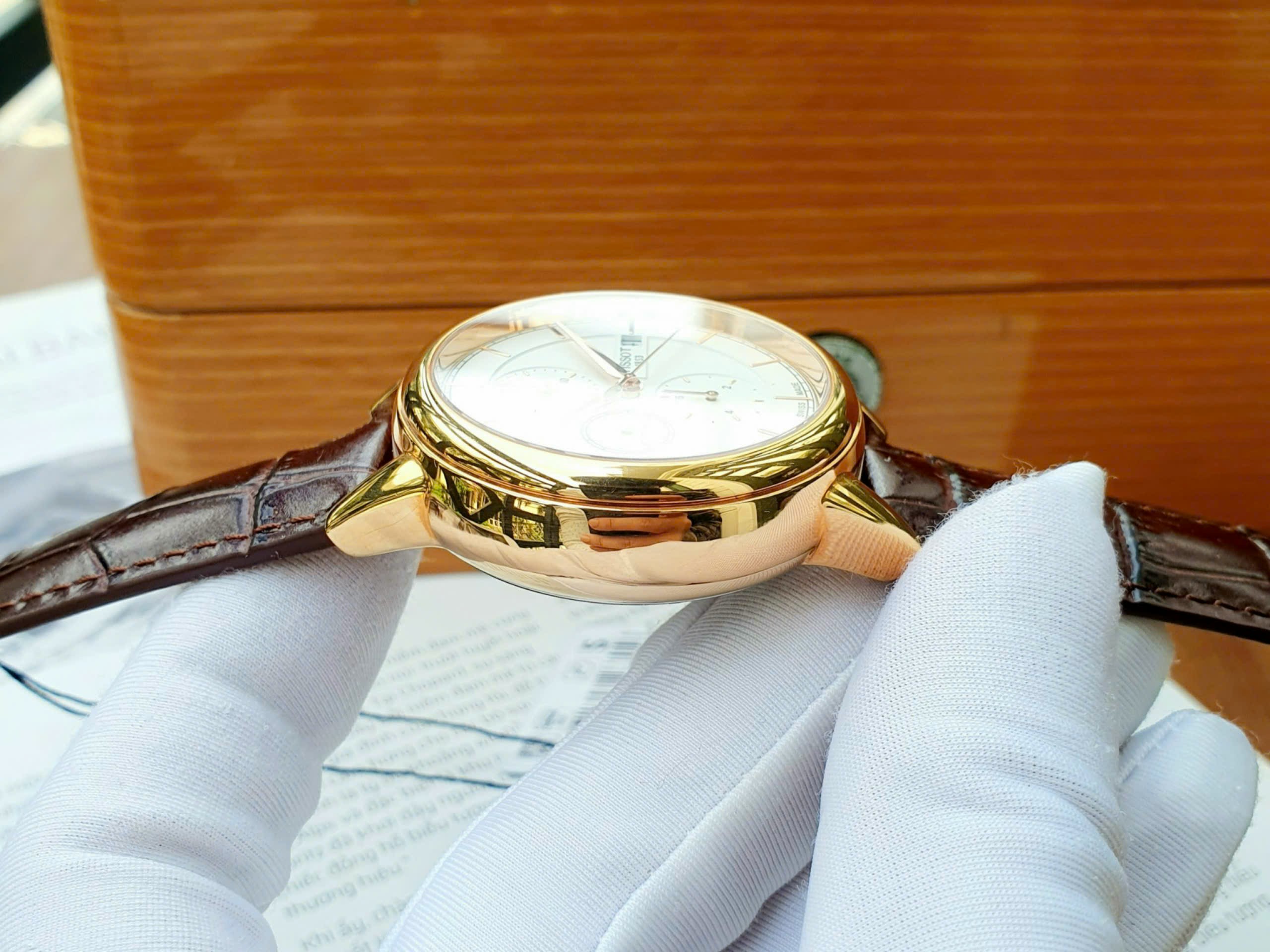 Ảnh 4 của (ĐỒNG HỒ NAM) TISSOT CARSON T085.427.36.011.00 (T0854273601100)