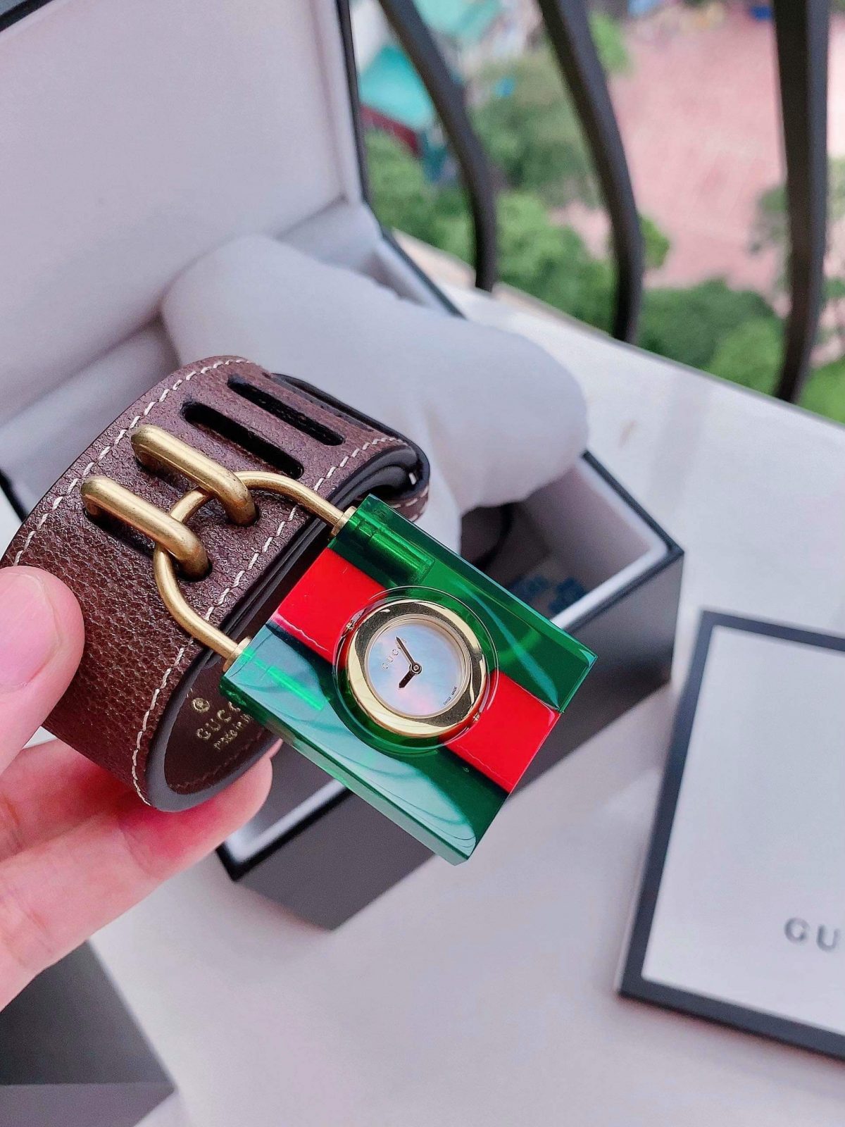 Gucci YA150505