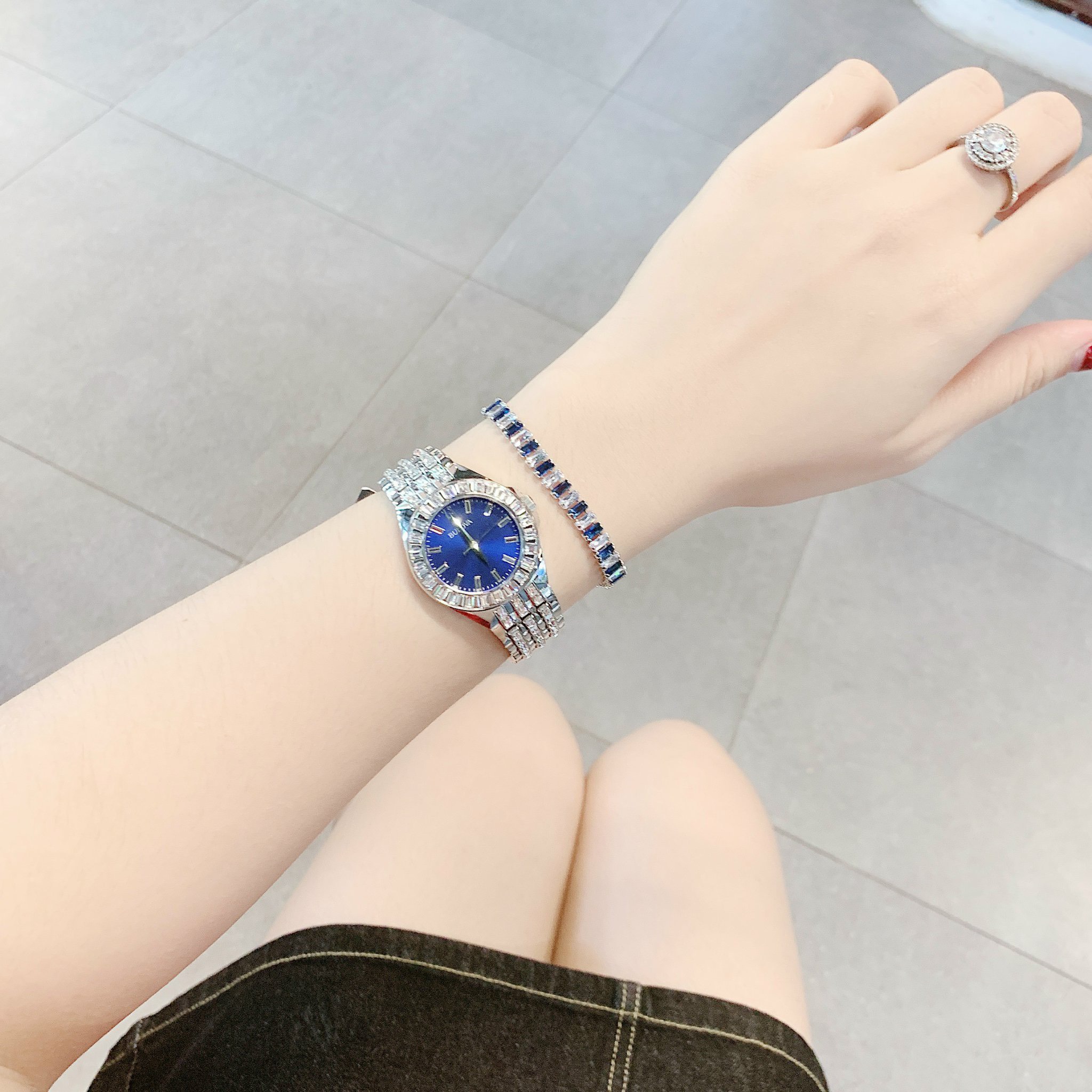 Ảnh 4 của (ĐỒNG HỒ NỮ) Bulova Swarovski Crystal 96L290 32mm