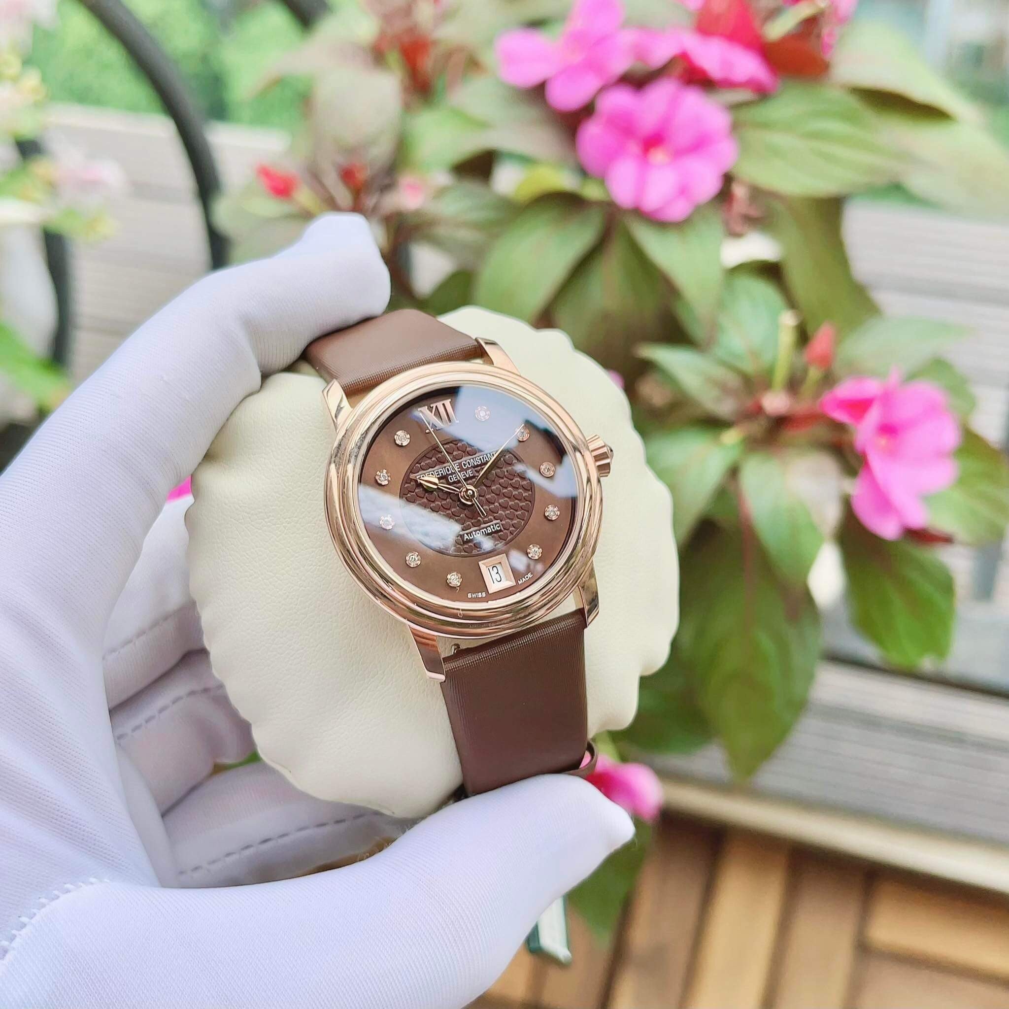 ĐỒNG HỒ NỮ FREDERIQUE CONSTANT LADIES AUTOMATIC DIAMOND FC-303CHD2P4 (303CHD2P4), 34MM