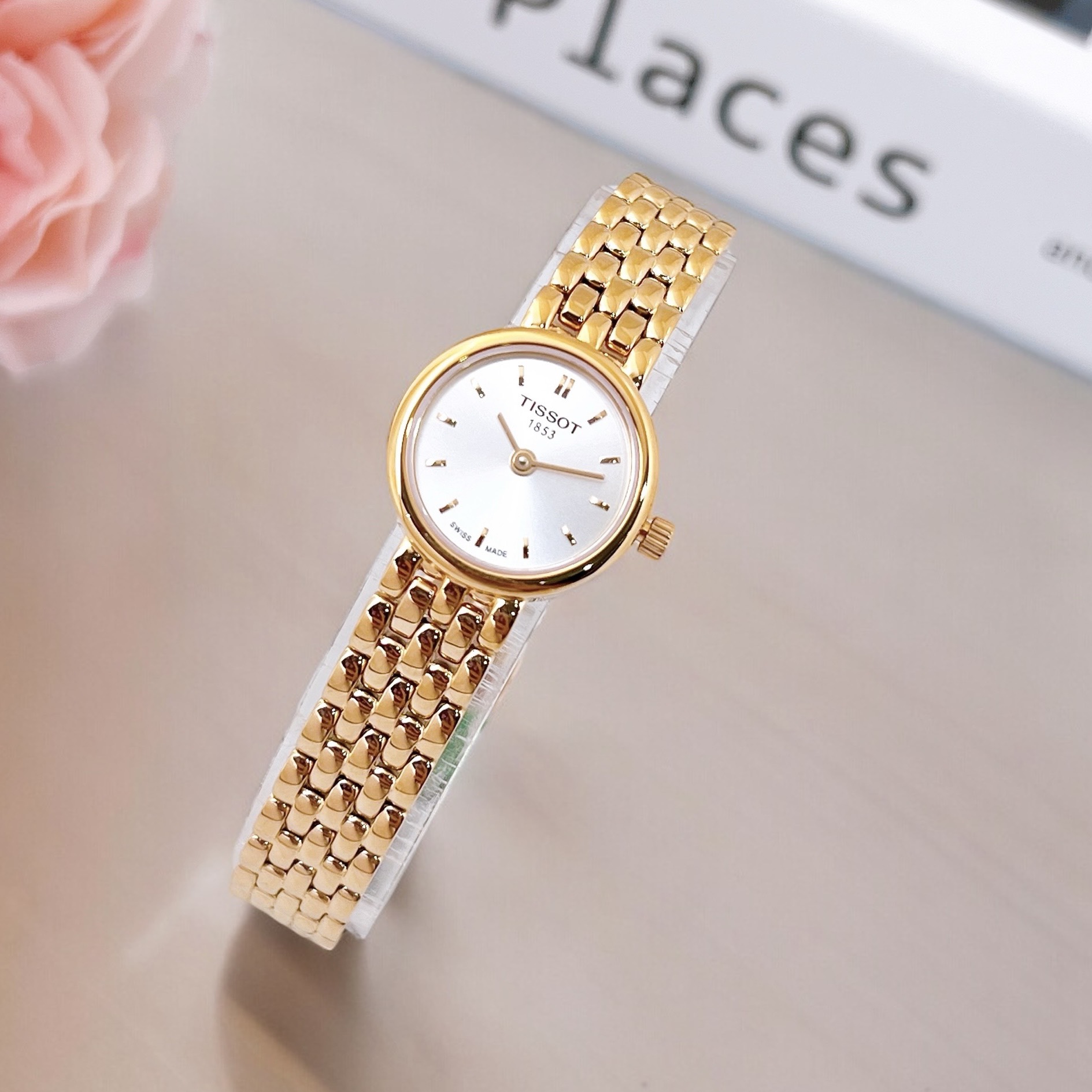 Ảnh 3 của (ĐỒNG HỒ NỮ) TISSOT Lovely Exclusive for Ladies T058.009.33.031.01 (T0580093303101)20mm