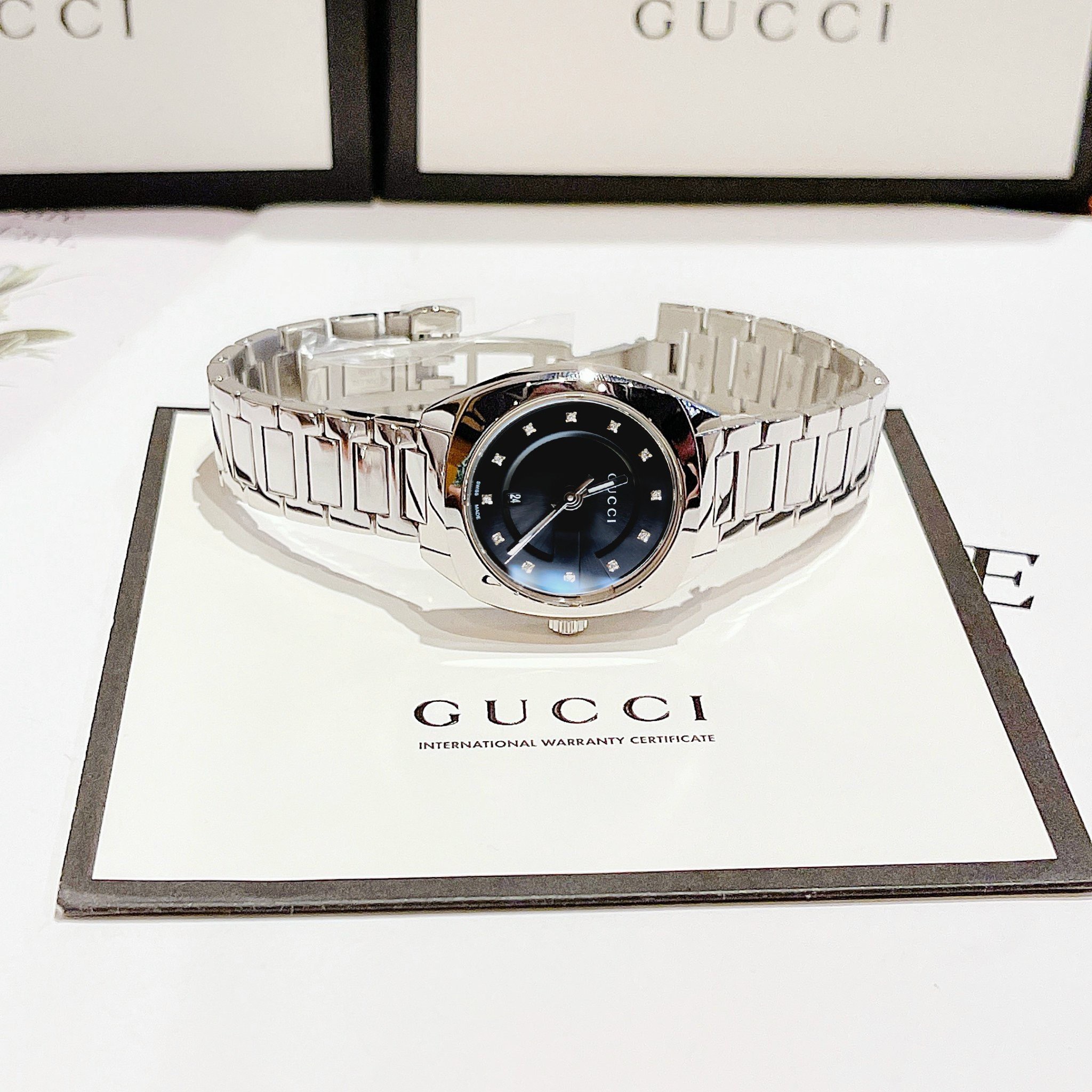 Ảnh 7 của (ĐỒNG HỒ NỮ) Gucci GG2570 Diamond Ladies Watch 29mm YA142503