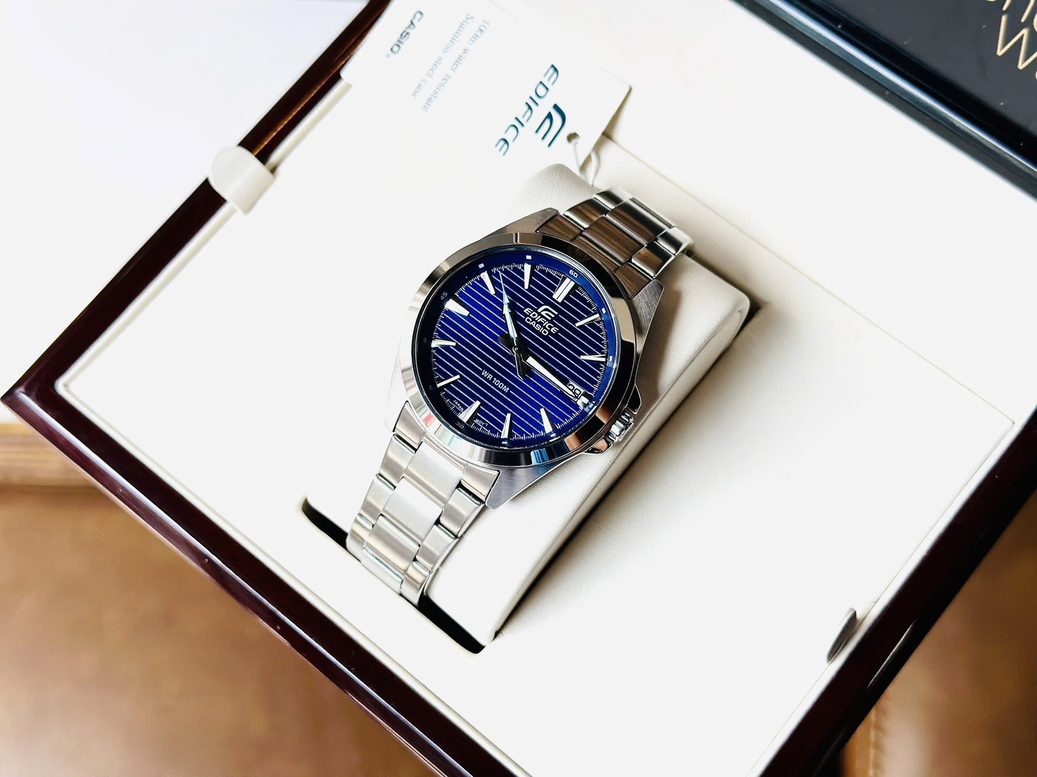 (ĐỒNG HỒ NAM) Casio Edifice Men's Watch EFV-140D-2A ( EFV140D2A )