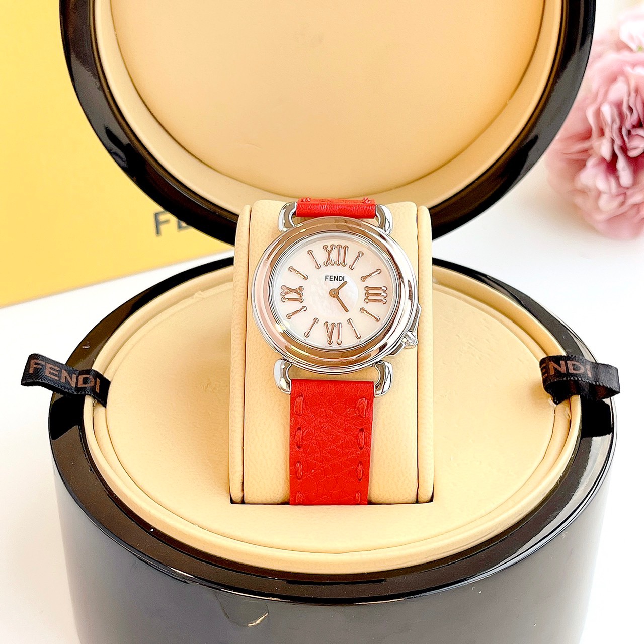 (ĐỒNG HỒ NỮ) Fendi Selleria Ladies Red Leather Watch F8012345H0 35mm