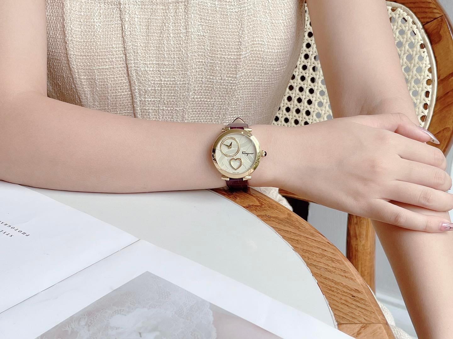 Ảnh 4 của (ĐỒNG HỒ NỮ) Ferragamo FE2090016 Cuore Ladies Quartz Watch 39mm