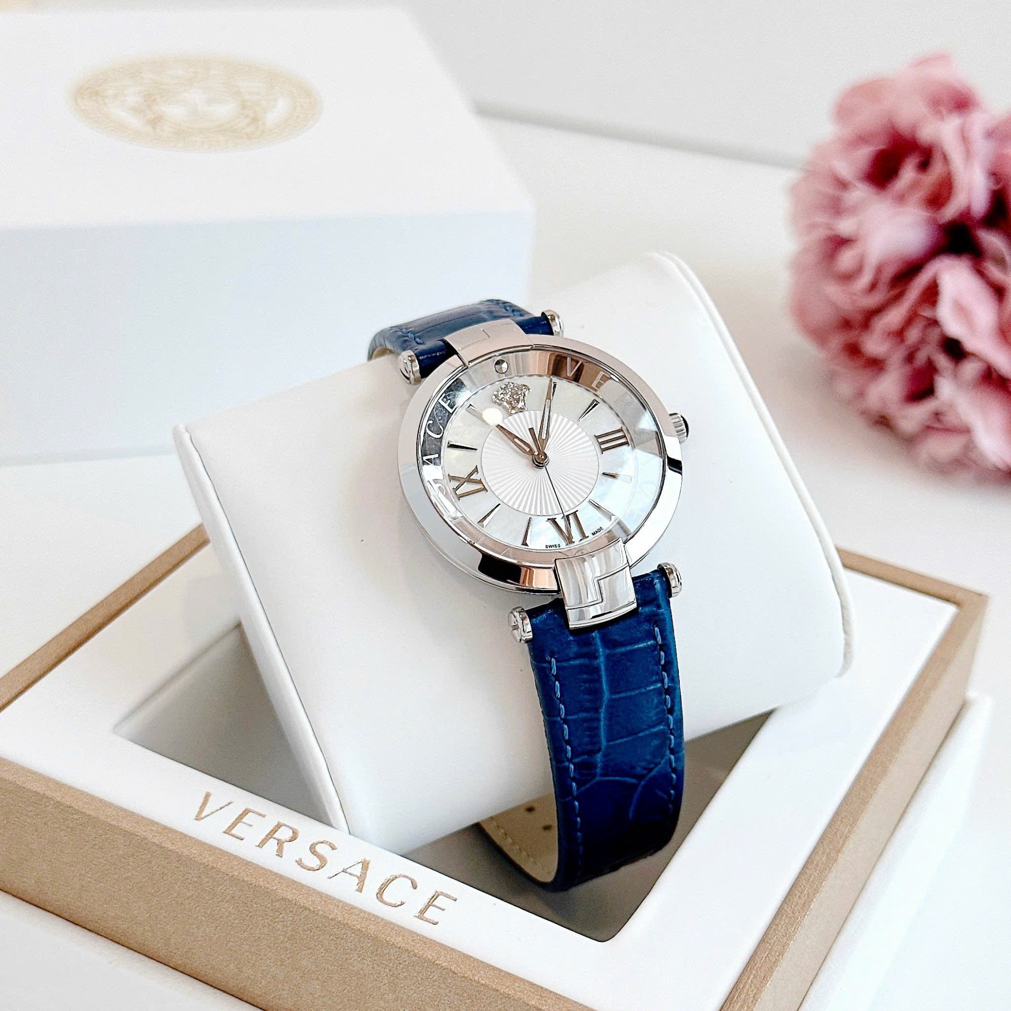 Ảnh 4 của (ĐỒNG HỒ NỮ) Versace VAI010016 Revive Mop Silver Dial 35mm