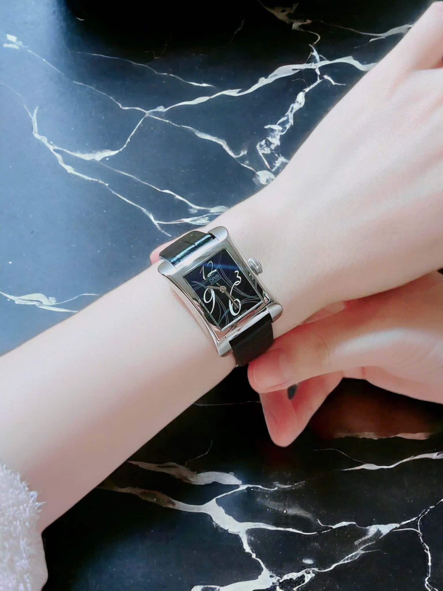 Ảnh 5 của (ĐỒNG HỒ NỮ) ORIS CULTURE MILES RECTANGULAR 561-7620-4064LS