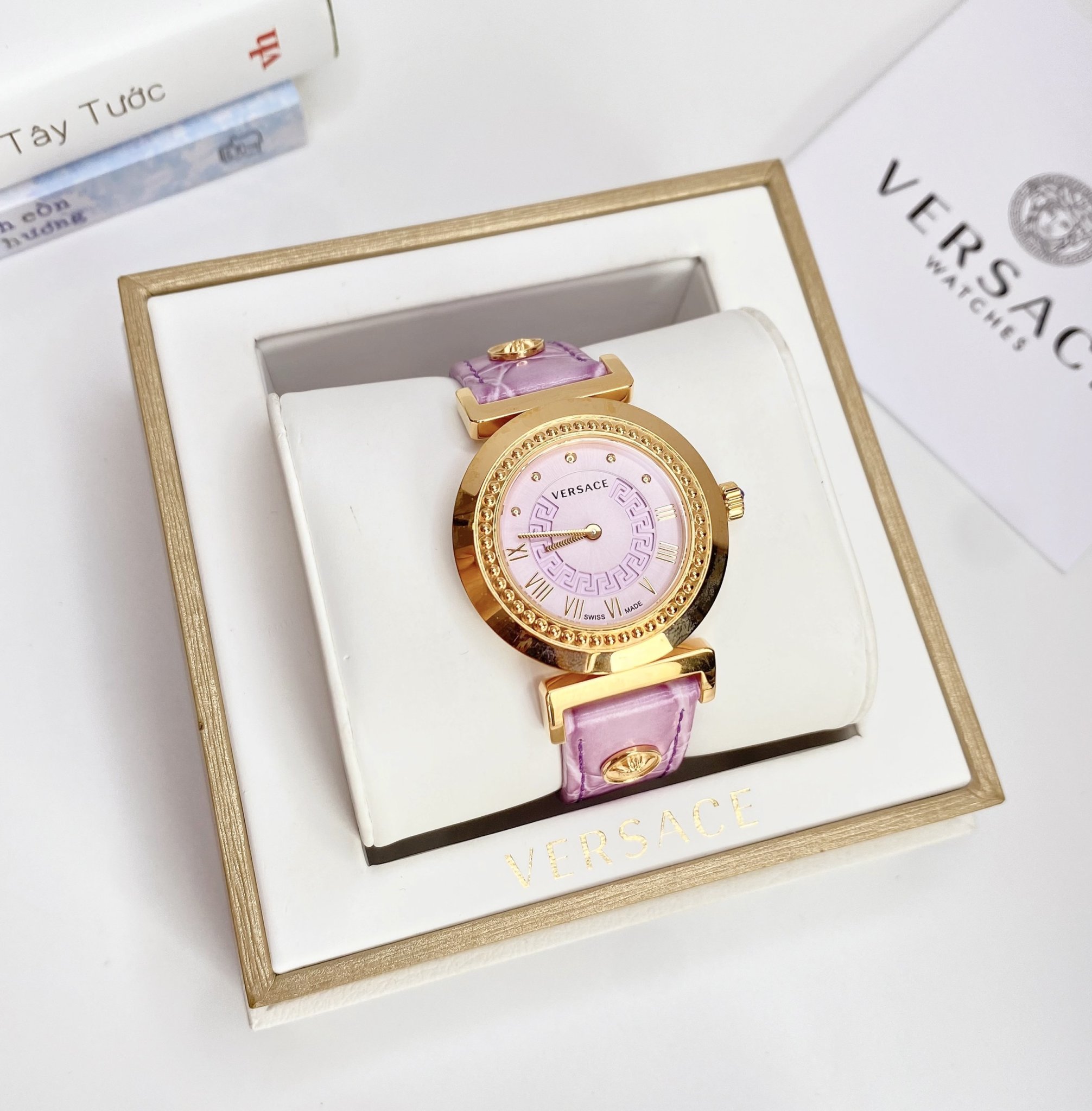 Ảnh 2 của [Đồng Hồ nữ] Versace Vanity Leather Purple Watch 35mm, P5Q80D702S702