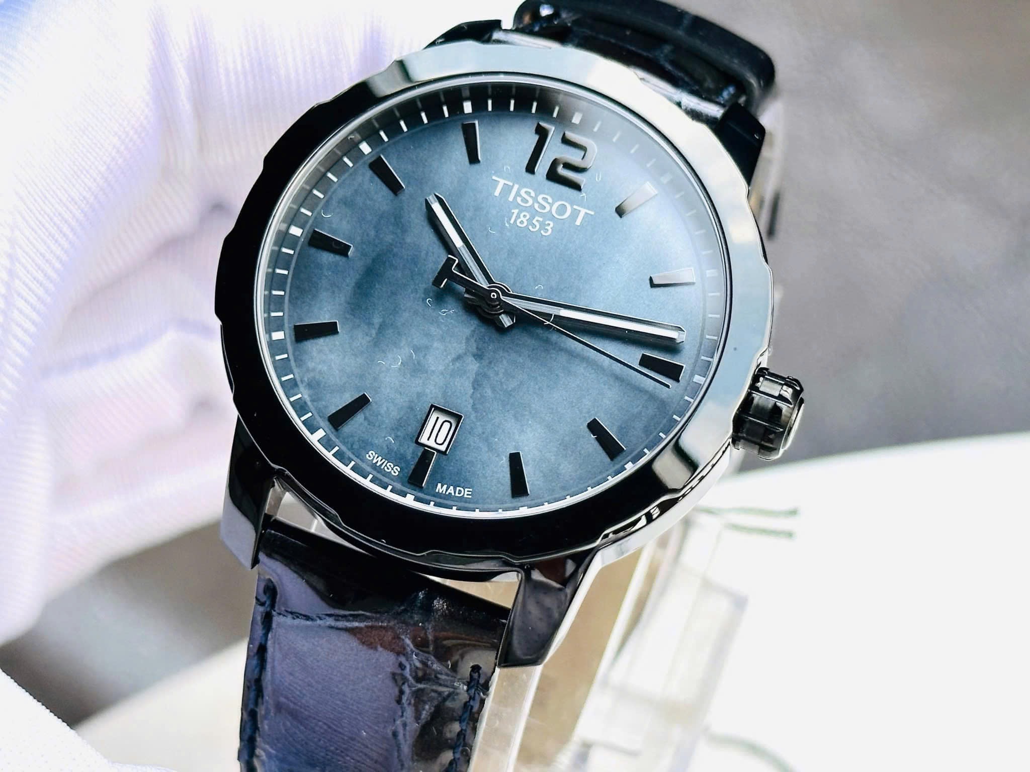 (ĐỒNG HỒ NAM) Tissot Quartz T095.410.36.127.00 Quickster Black Mother Of Pearl Dial Anthracite Leather ( T0954103612700 ) 40mm