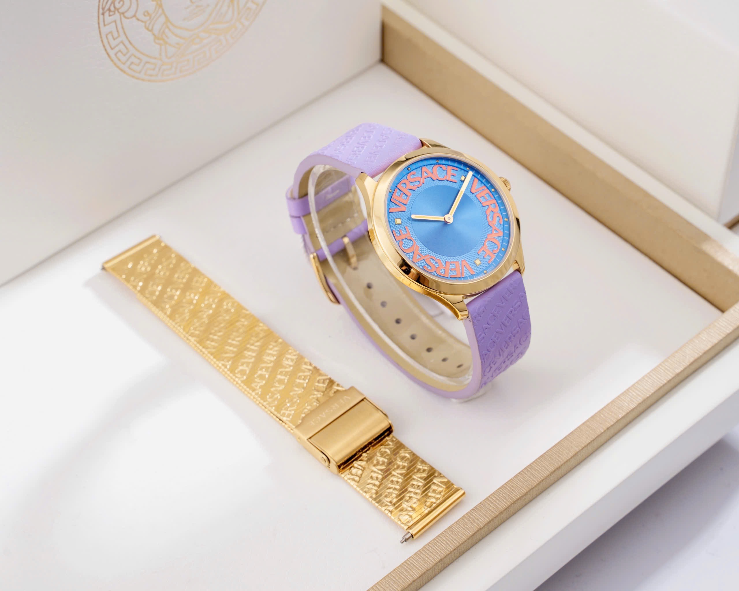 Ảnh 4 của (ĐỒNG HỒ NỮ ) Versace Logo Halo Quartz Blue Dial Ladies Watch VE2O00722