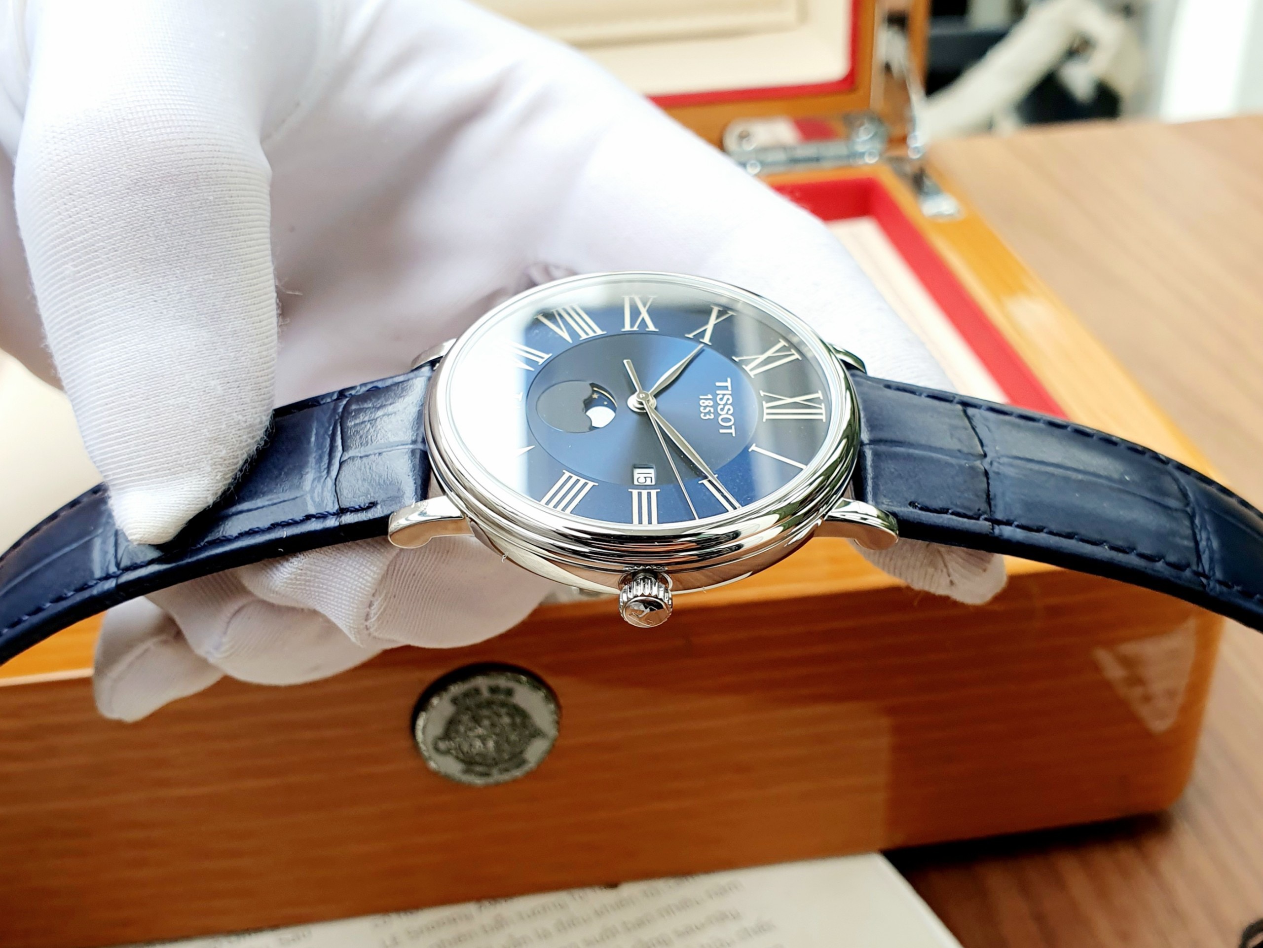 Ảnh 5 của (ĐỒNG HỒ NAM) Tissot Quartz T122.423.16.043.00 Carson Premium Gent Moonphase ( T1224231604300 ) 40mm