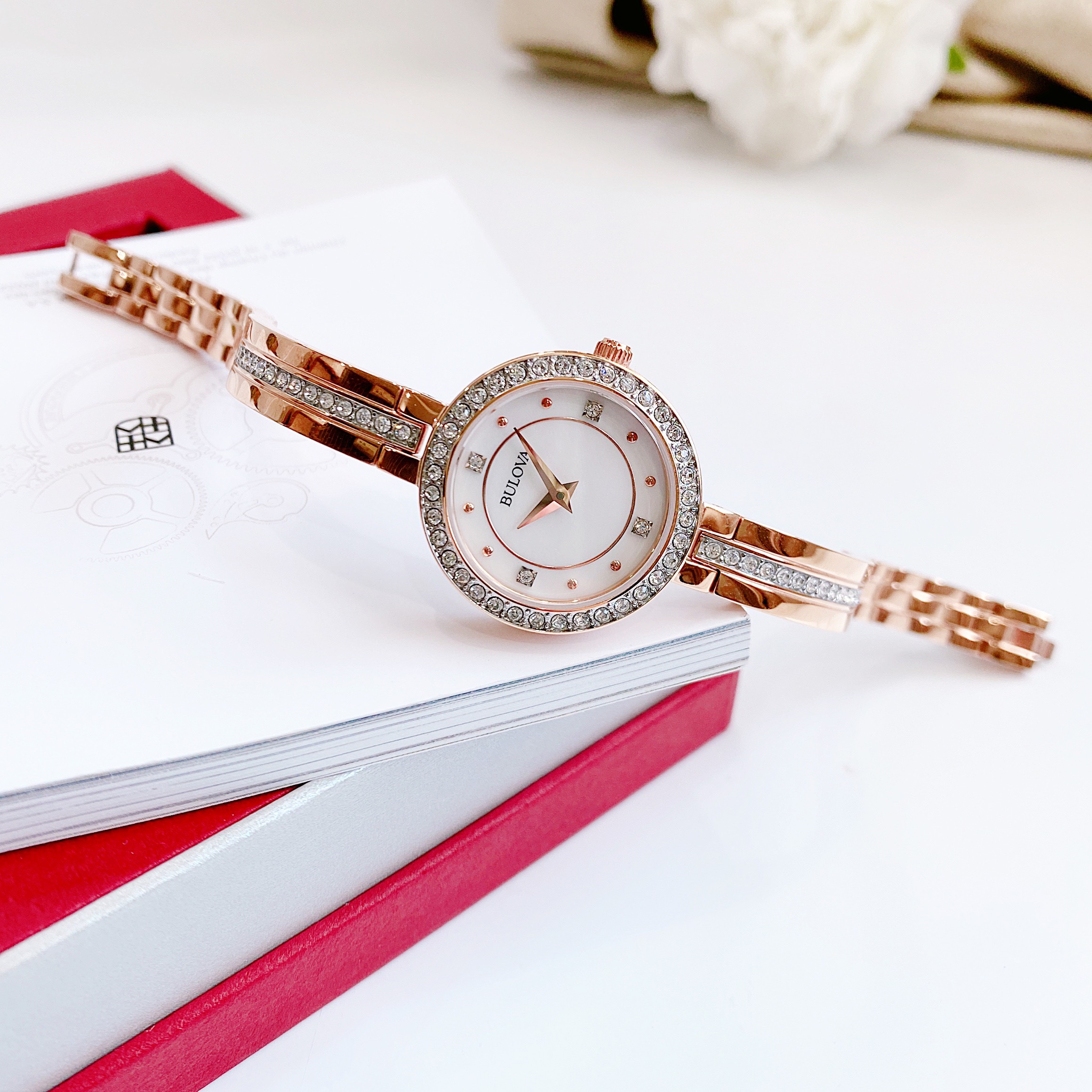 Ảnh 4 của (ĐỒNG HỒ NỮ) Bulova (98L298) Ladies Crystal Collection Rose Gold Tone 26mm Watch