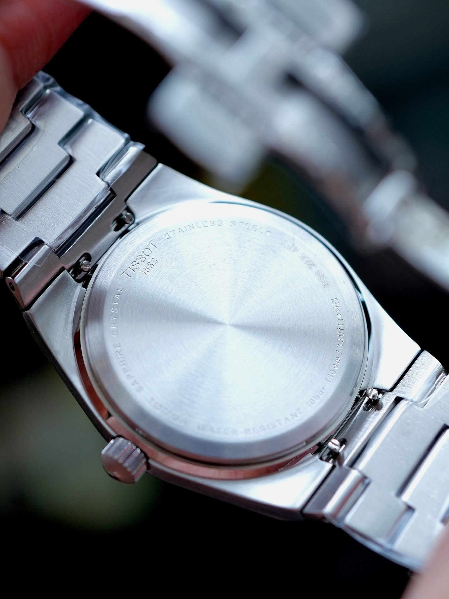 Ảnh 4 của ( ĐỒNG HỒ NAM ) Tissot PRX Quartz 35mm T137.210.11.041.00 ( T1372101104100 ) 35mm
