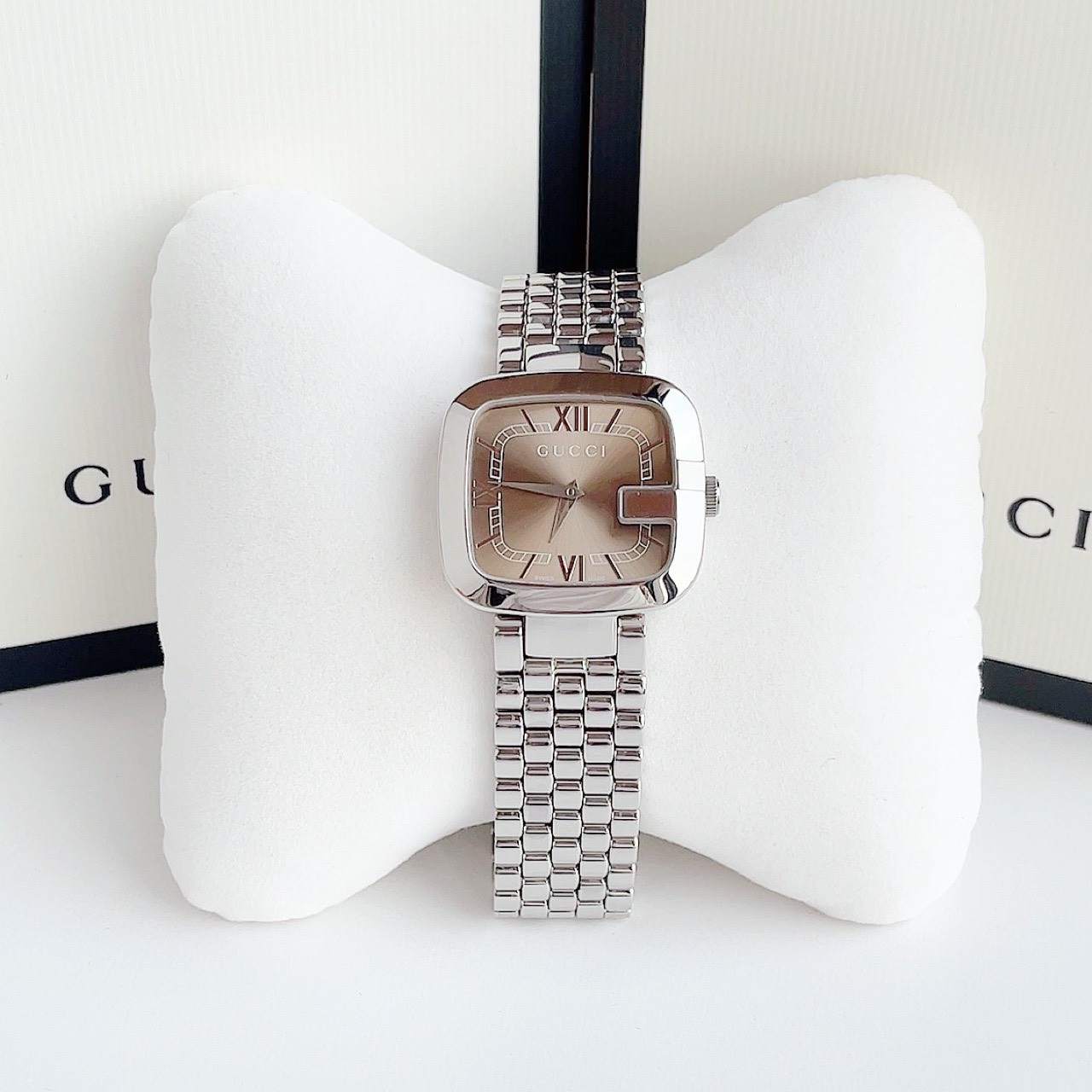 (ĐỒNG HỒ NỮ) GUCCI YA125413 G- Silver Ladies Watch 32mmx34mm (~36mm tròn)