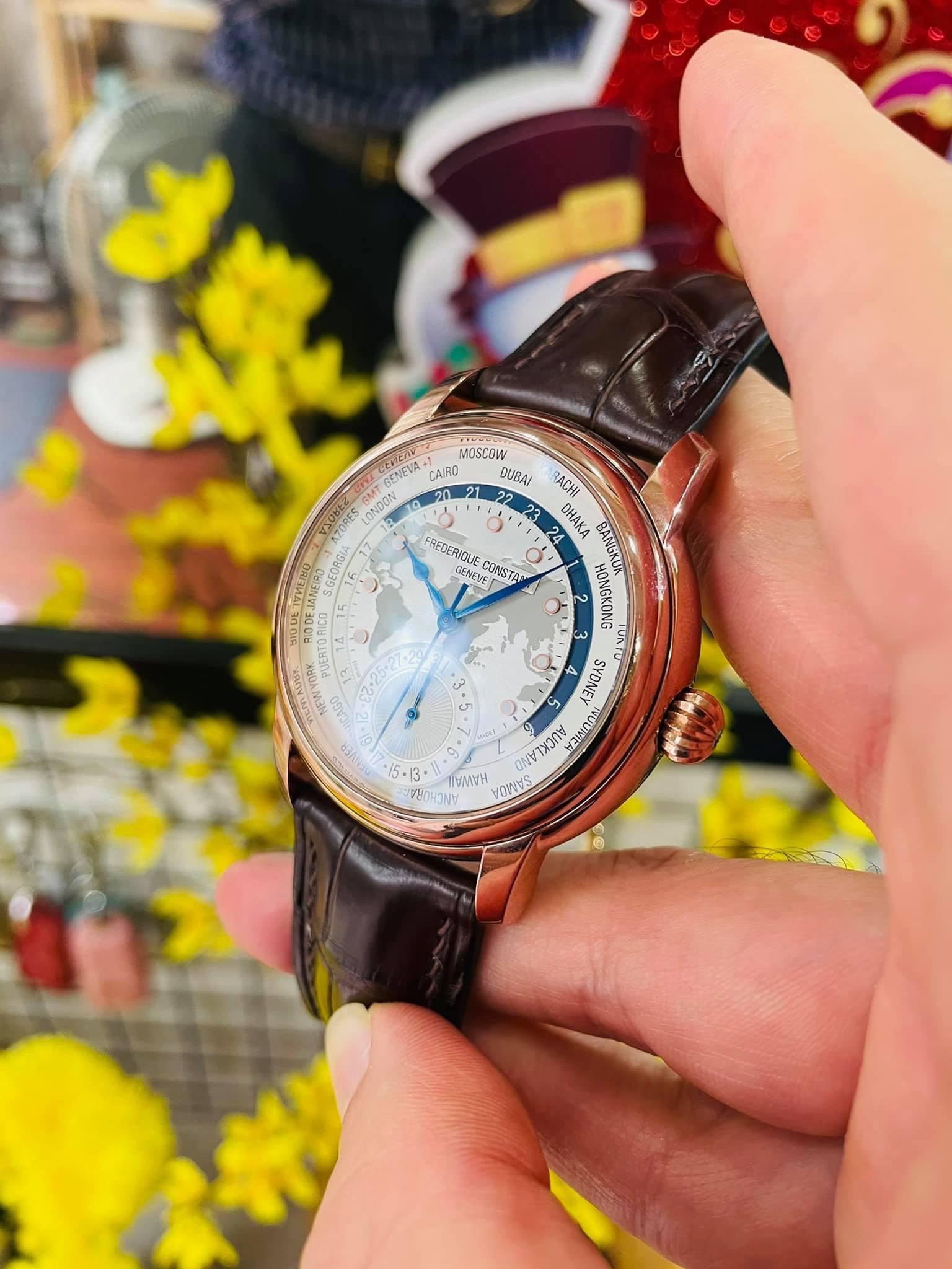 Ảnh 6 của [DEAL LƯỚT] Frederique Constant Worldtimer FC-718WM4H4 Sang Trọng, Lịch Lãm