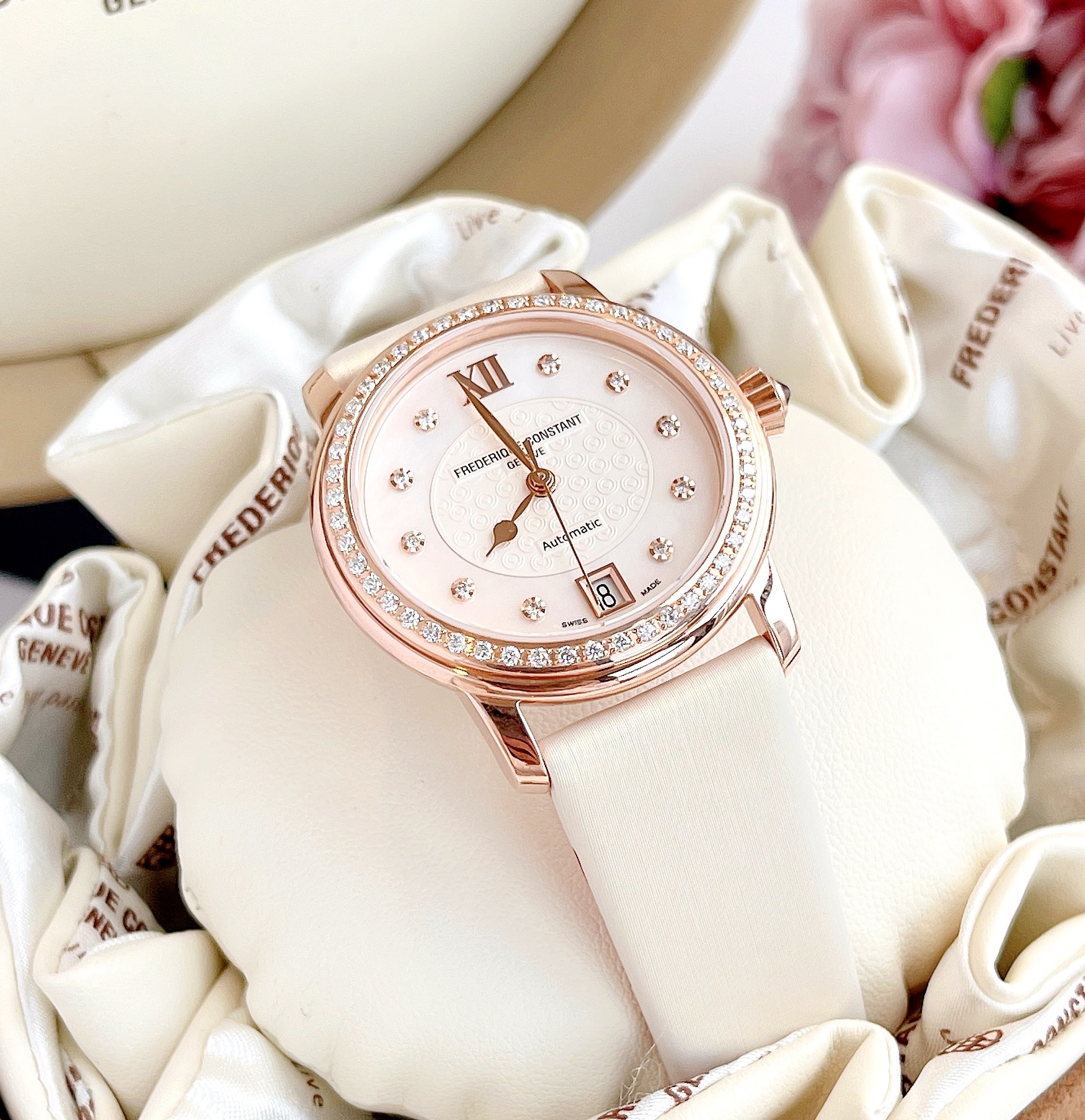 (ĐỒNG HỒ NỮ) Frederique Constant Automatic Diamond FC-303WHF2PD4B3 (FC303WHF2PD4B3) (303WHF2PD4B3) Watch 34mm