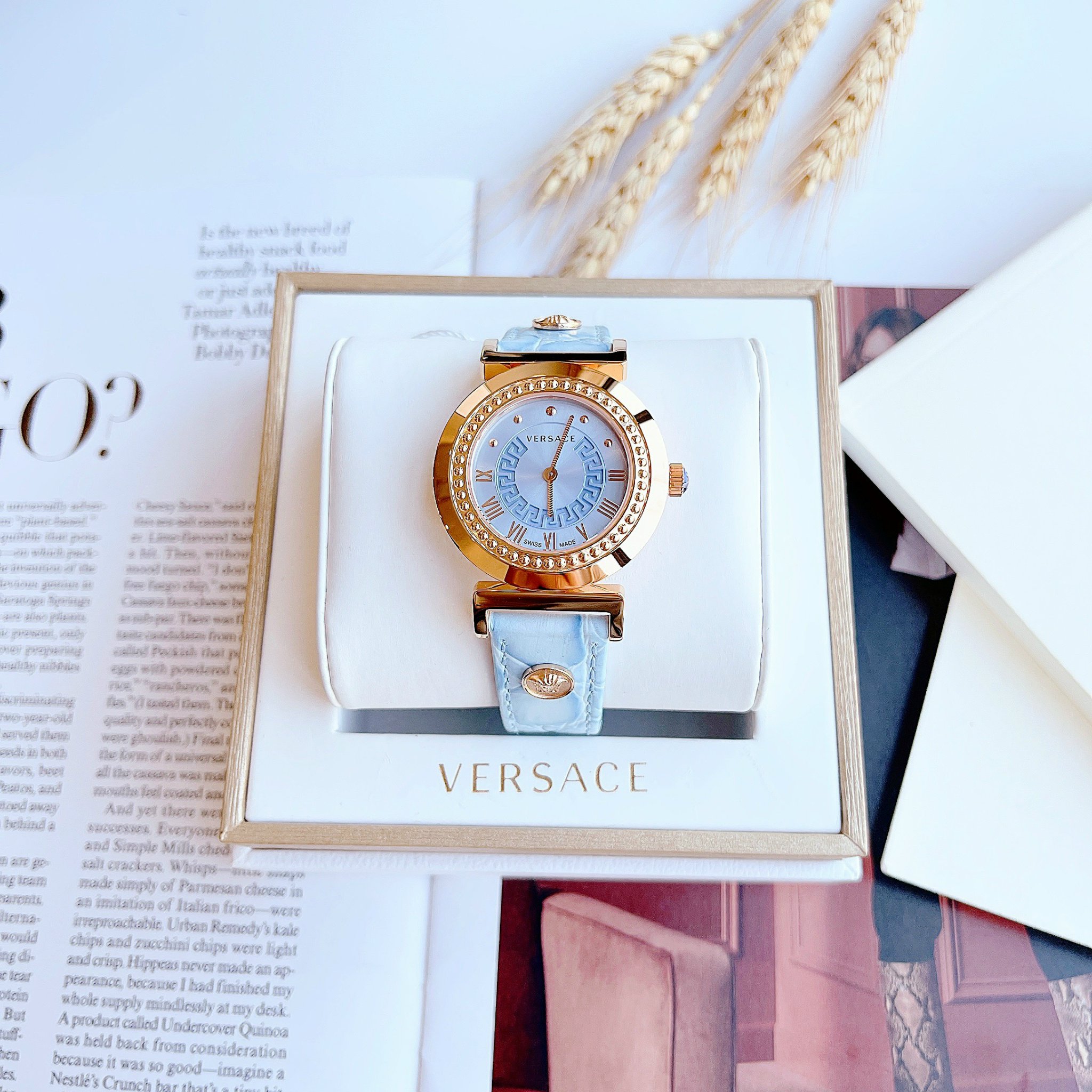 Ảnh 3 của VERSACE VANITY BLUE DIAL LADIES WATCH 35MM, P5Q80D115S115