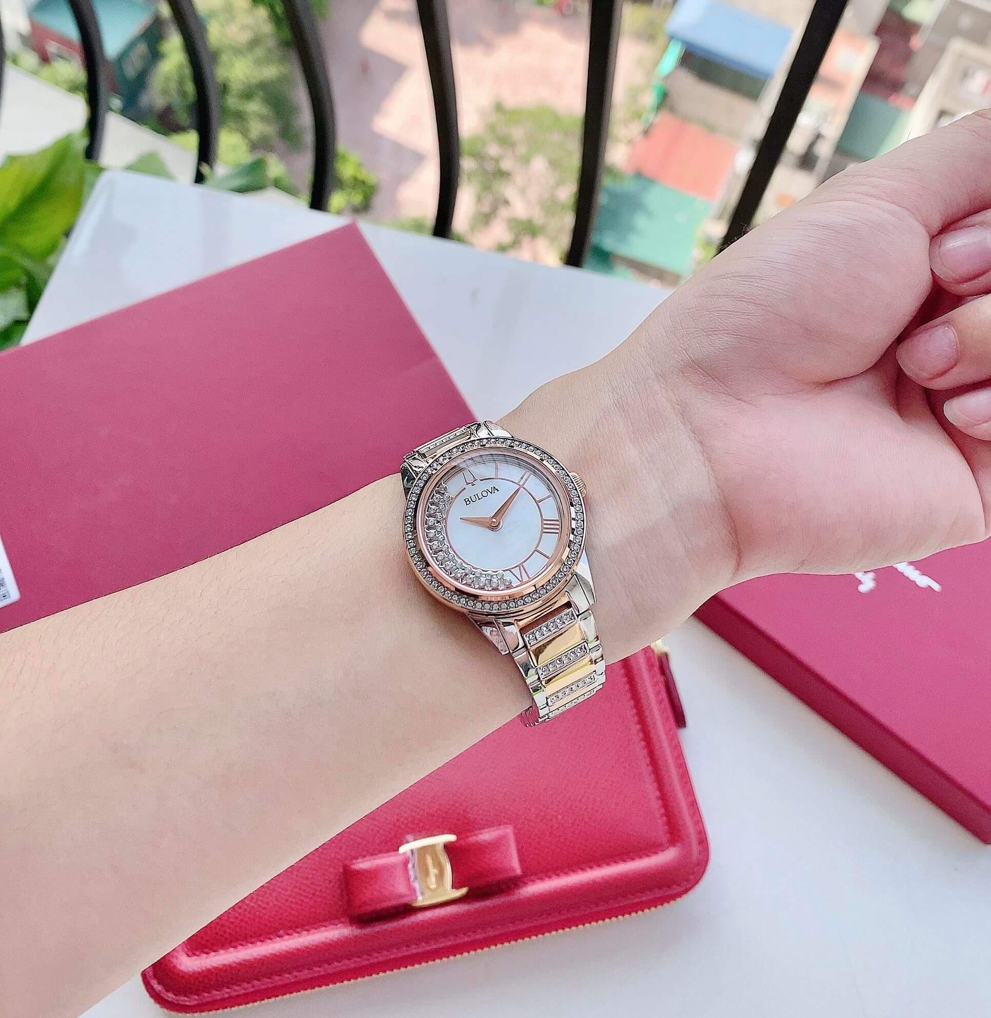 Ảnh 7 của Bulova 98L246