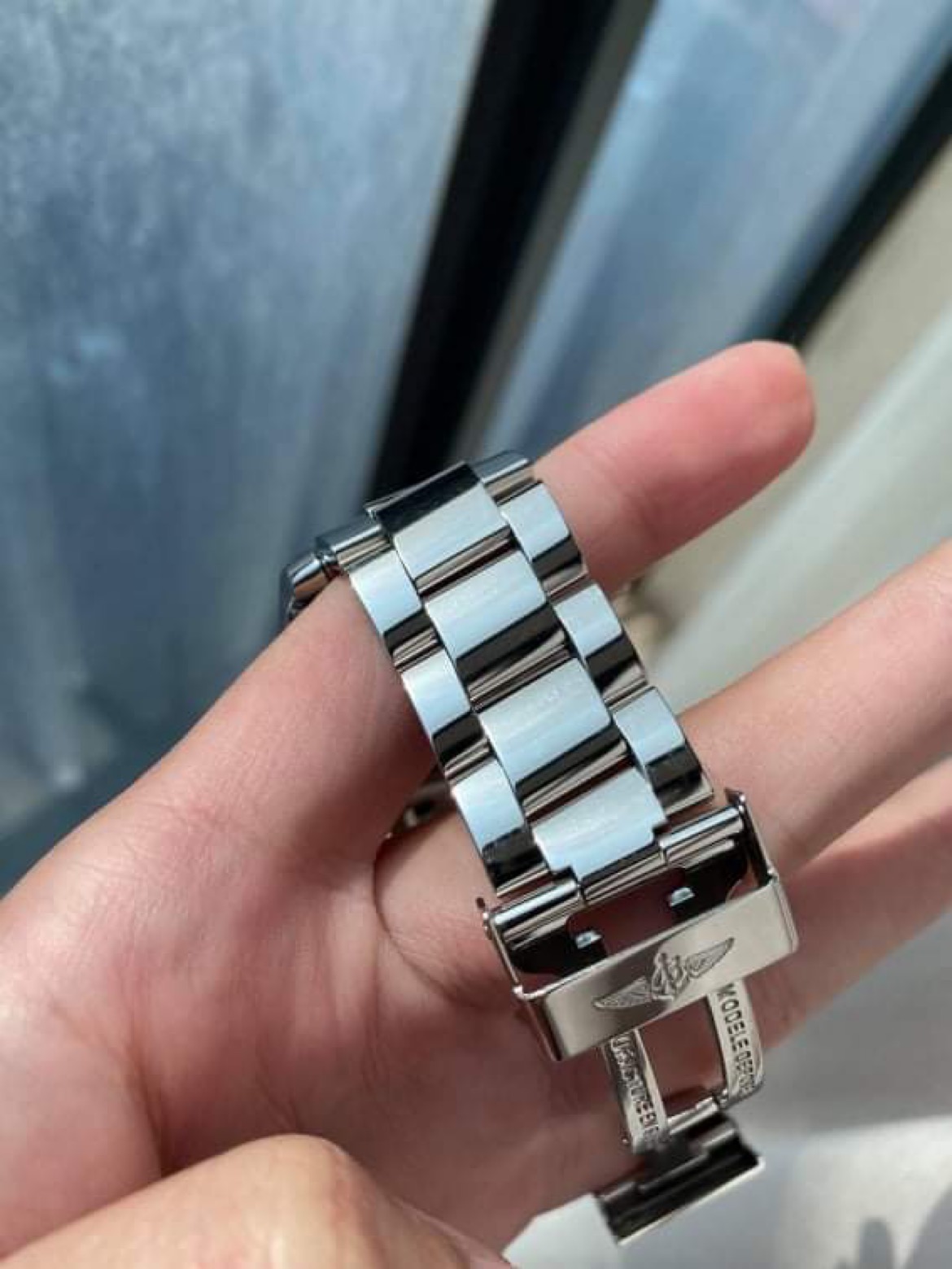 Ảnh 9 của [Deal Lướt] Đồng Hồ Nam Breitling Avenger 2 A32390 MOP Khảm Trai