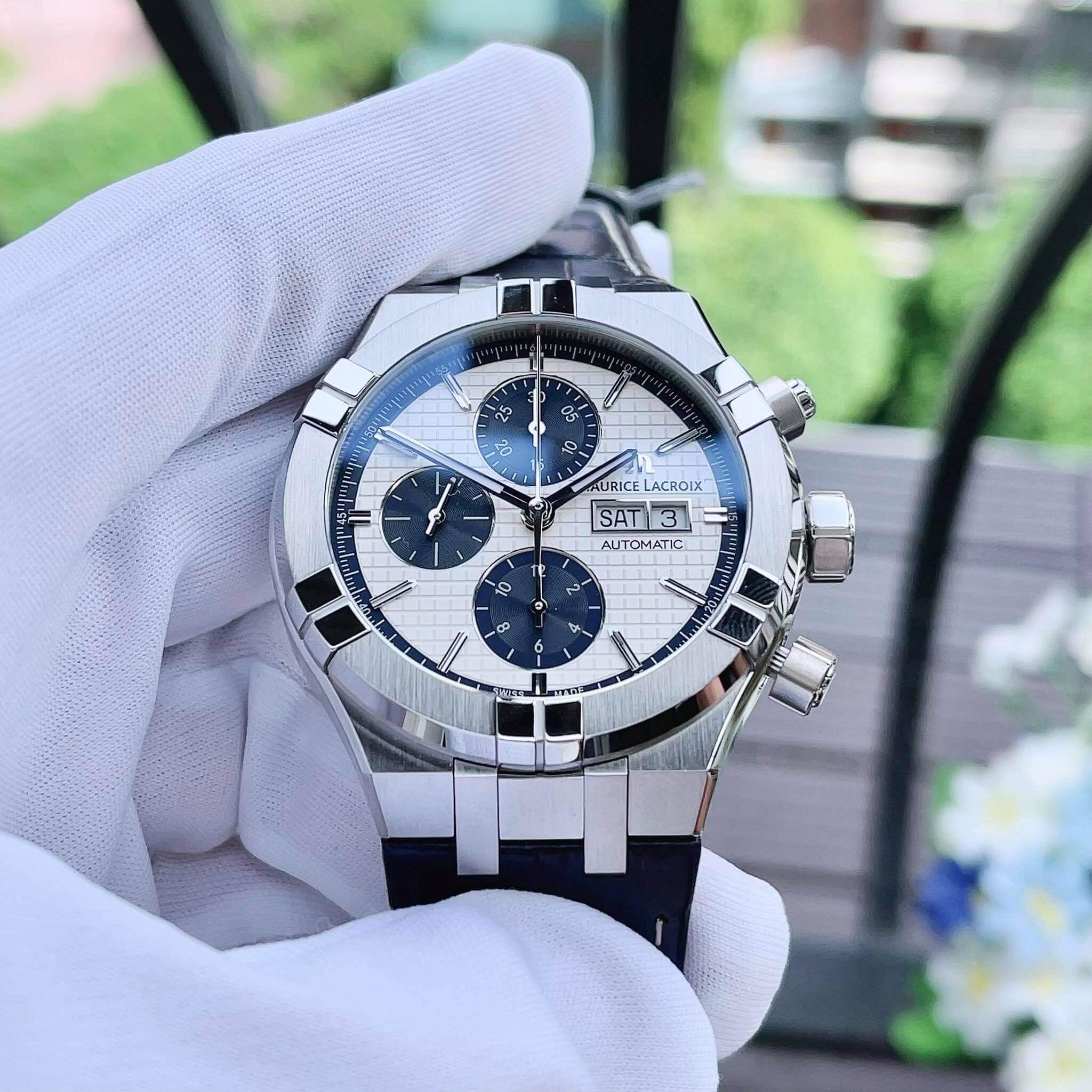 Maurice Lacroix Aikon Chronograph Blue & White AI6038-SS001-131-1