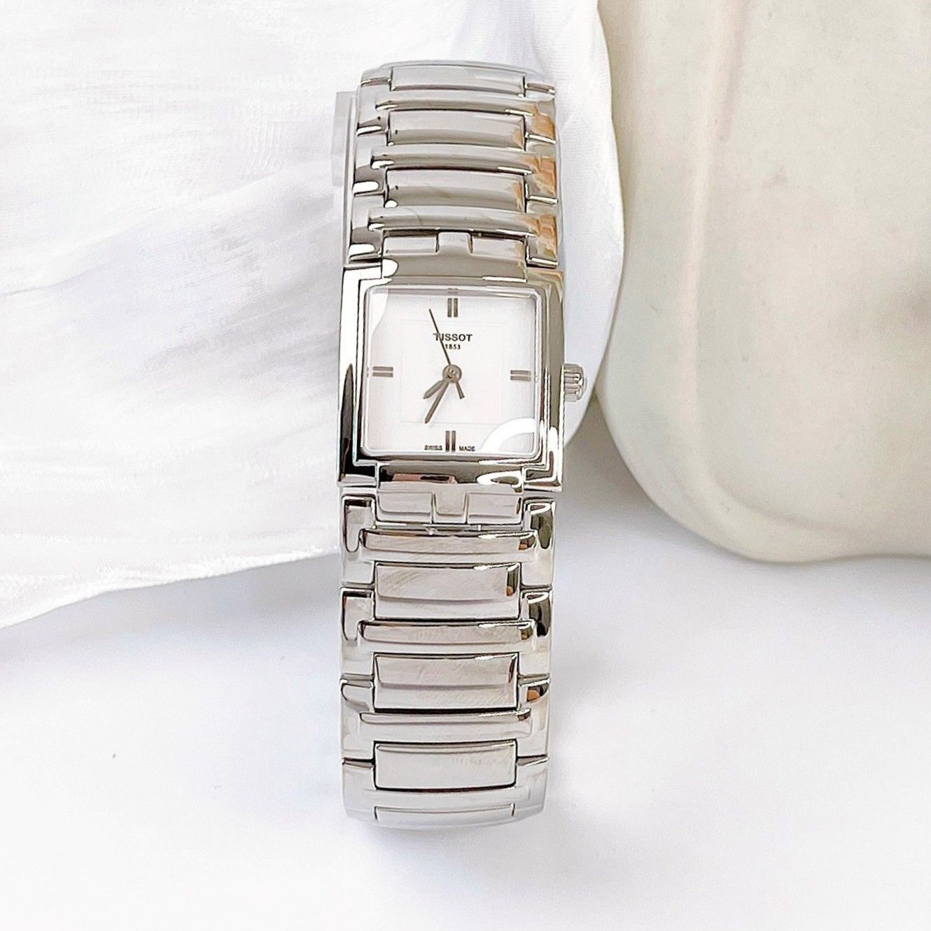 (ĐỒNG HỒ NỮ) Tissot T-Trend T051.310.11.031.00 ( T0513101103100 ) T-Evocation Ladies Watch 23mm