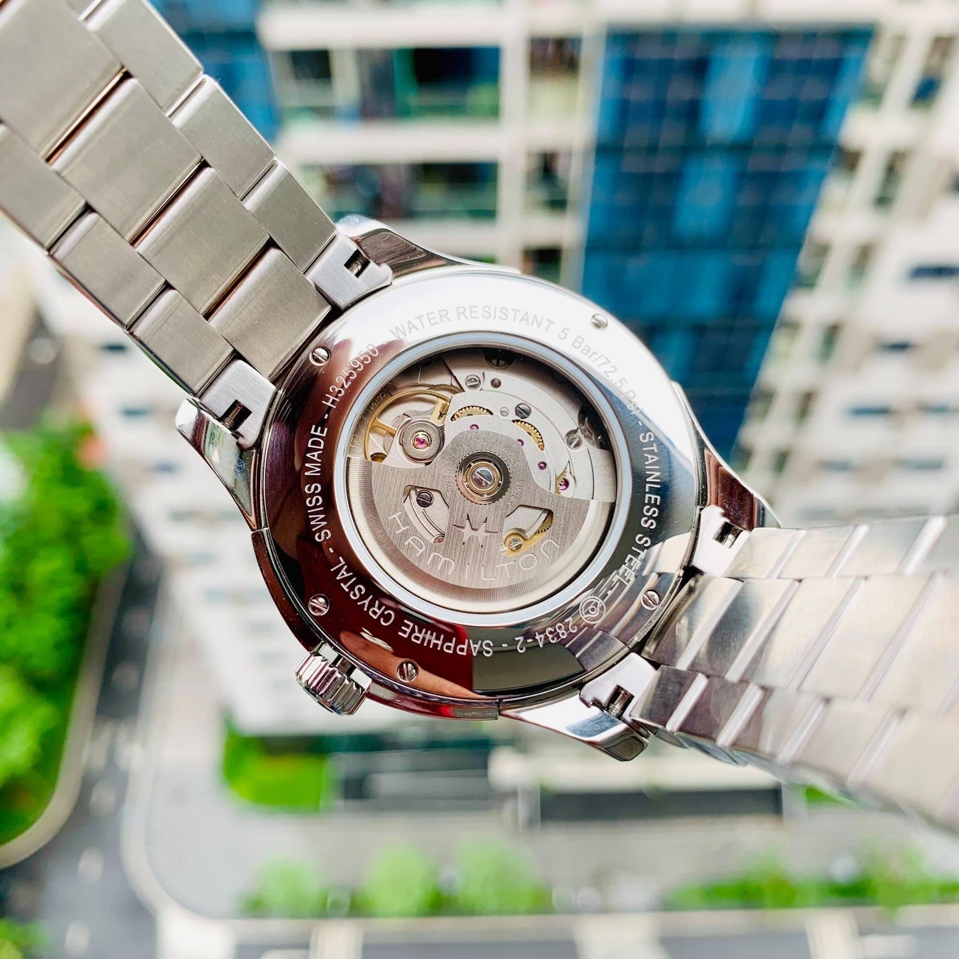 Ảnh 4 của HAMILTON Jazzmaster Automatic Watch 42mm H32595151