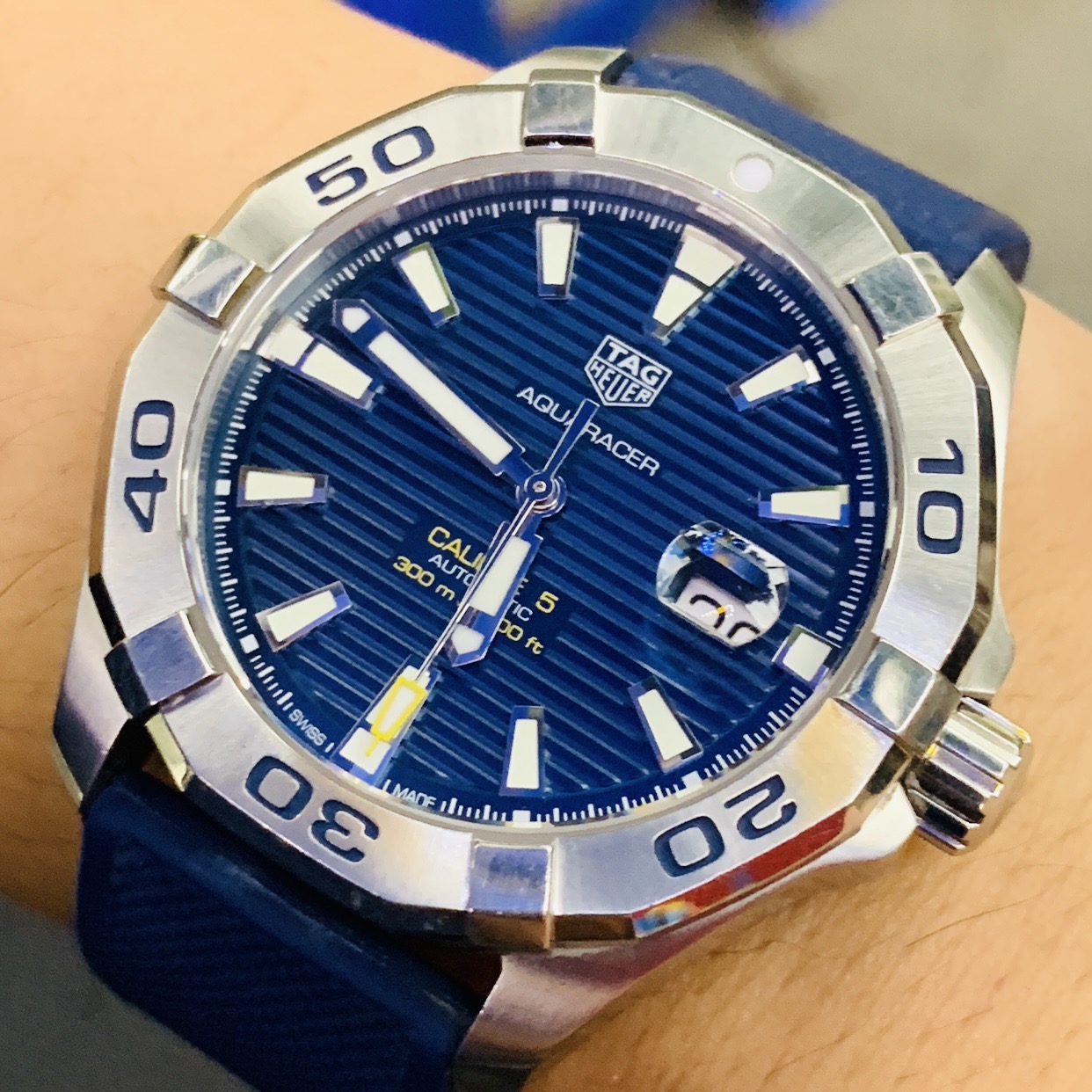 Ảnh 5 của Tag Heuer Aquaracer 42mm WAY2012 -XANH - Deal lướt