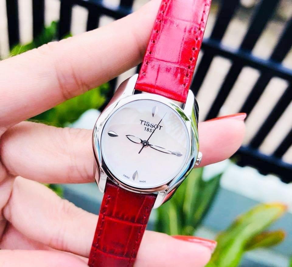 (ĐỒNG HỒ NỮ) Tissot T-Wave Mother of Pearl Dial T023.210.16.111.01 ( T0232101611101 ) 29mm