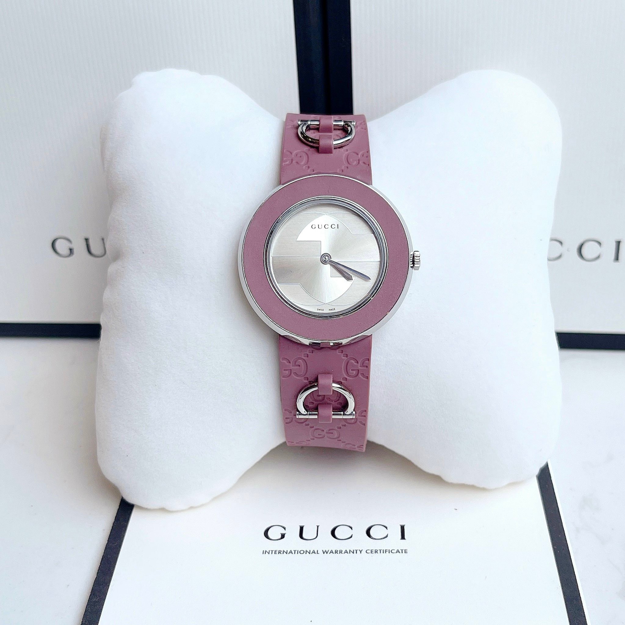 (ĐỒNG HỒ NỮ) GUCCI WATCH U-Play Caucci Malva YA129402 35mm