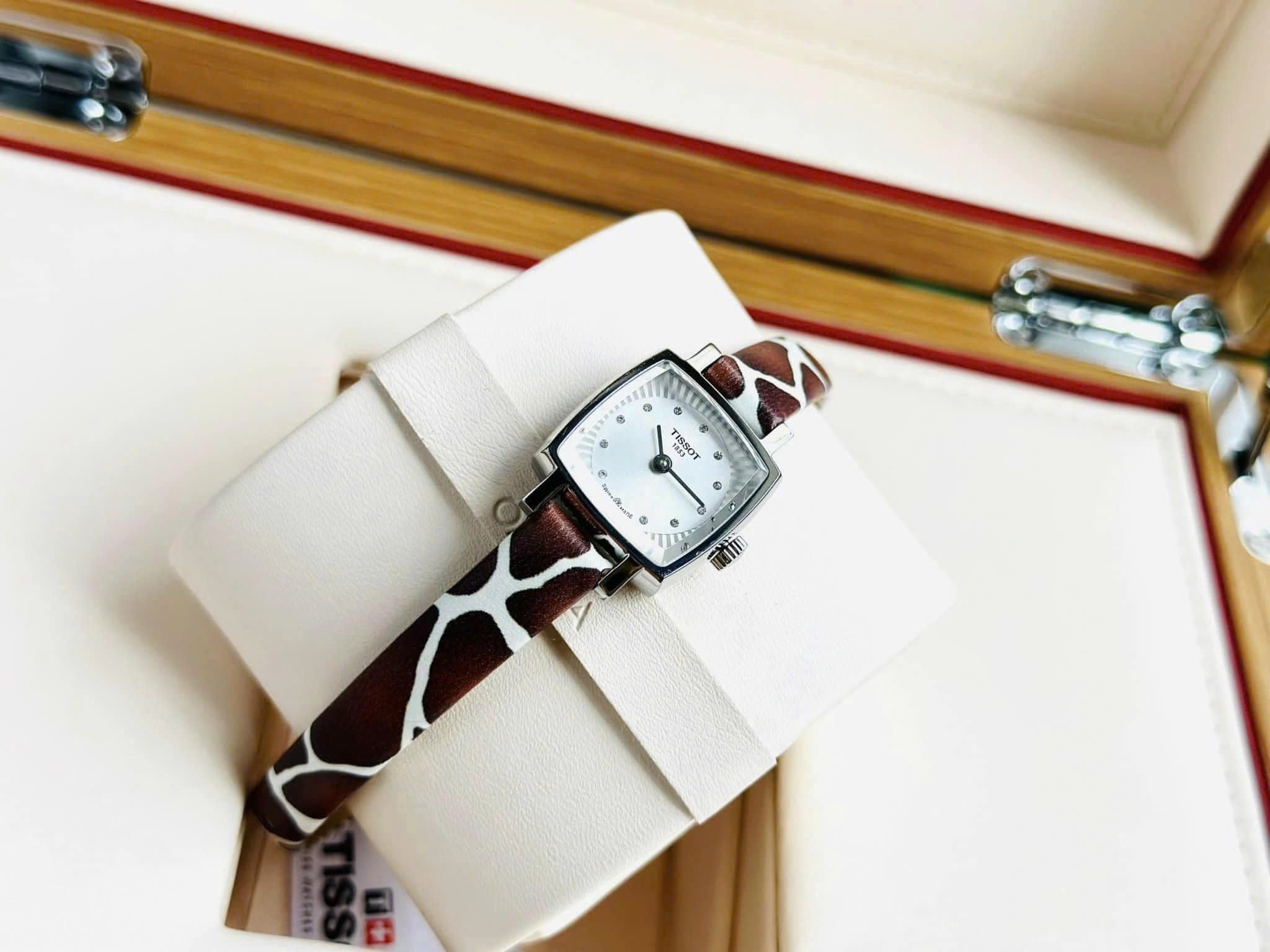 Ảnh 6 của (ĐỒNG HỒ NỮ) Tissot Quartz T058.109.17.036.00 Lovely ( T0581091703600 )