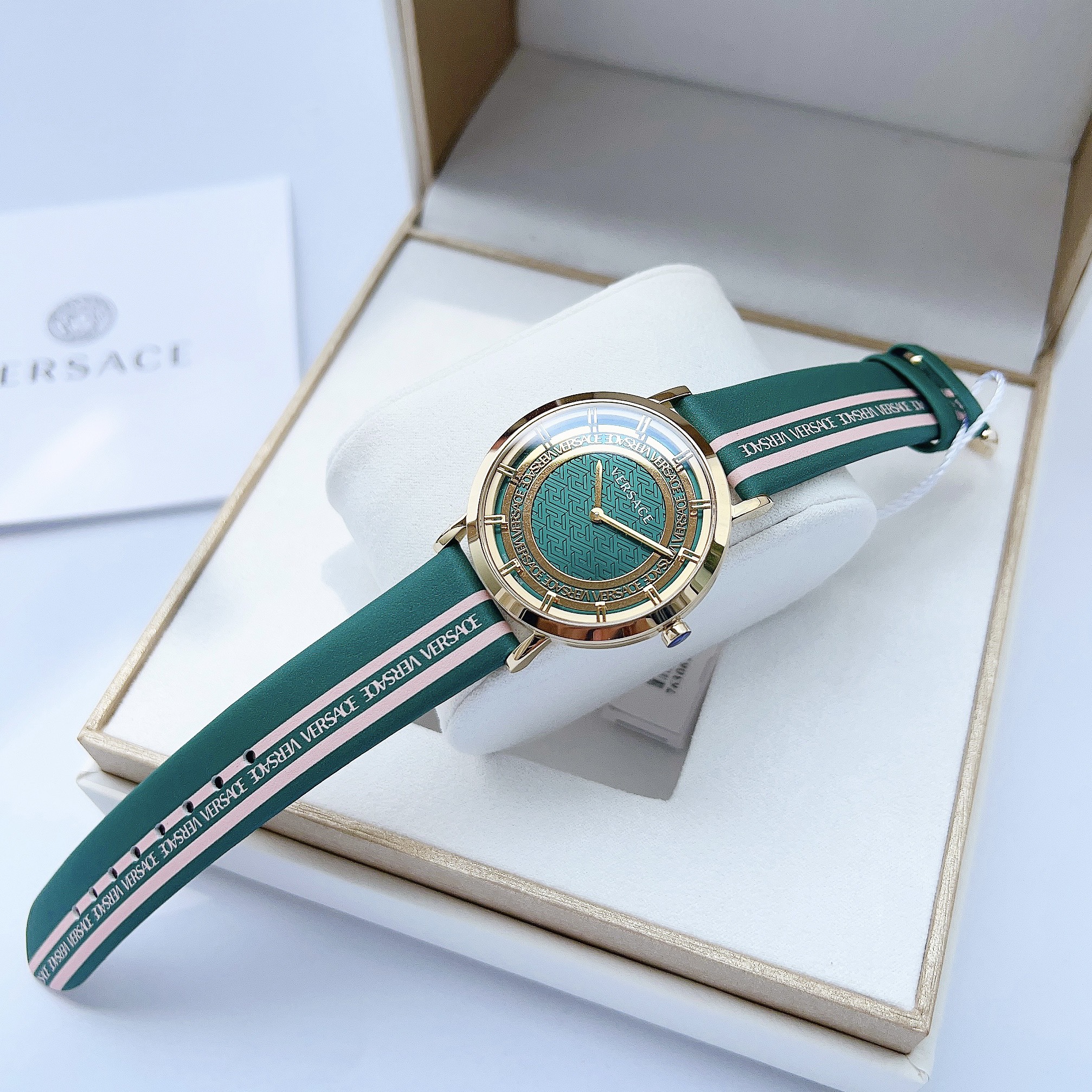 Ảnh 6 của (ĐỒNG HỒ NỮ) Versace New Generation Quartz Green Dial VE3M00322 watch 36MM