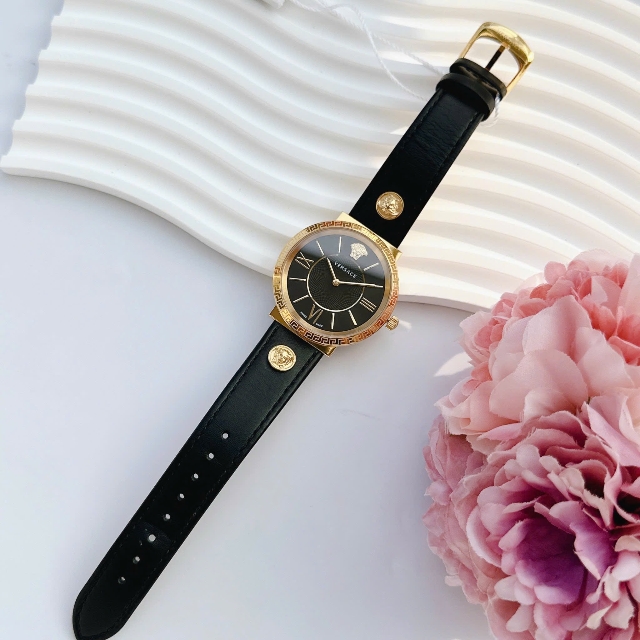 Ảnh 5 của ĐỒNG HỒ NỮ Versace Tribute VEVF00420 36mm