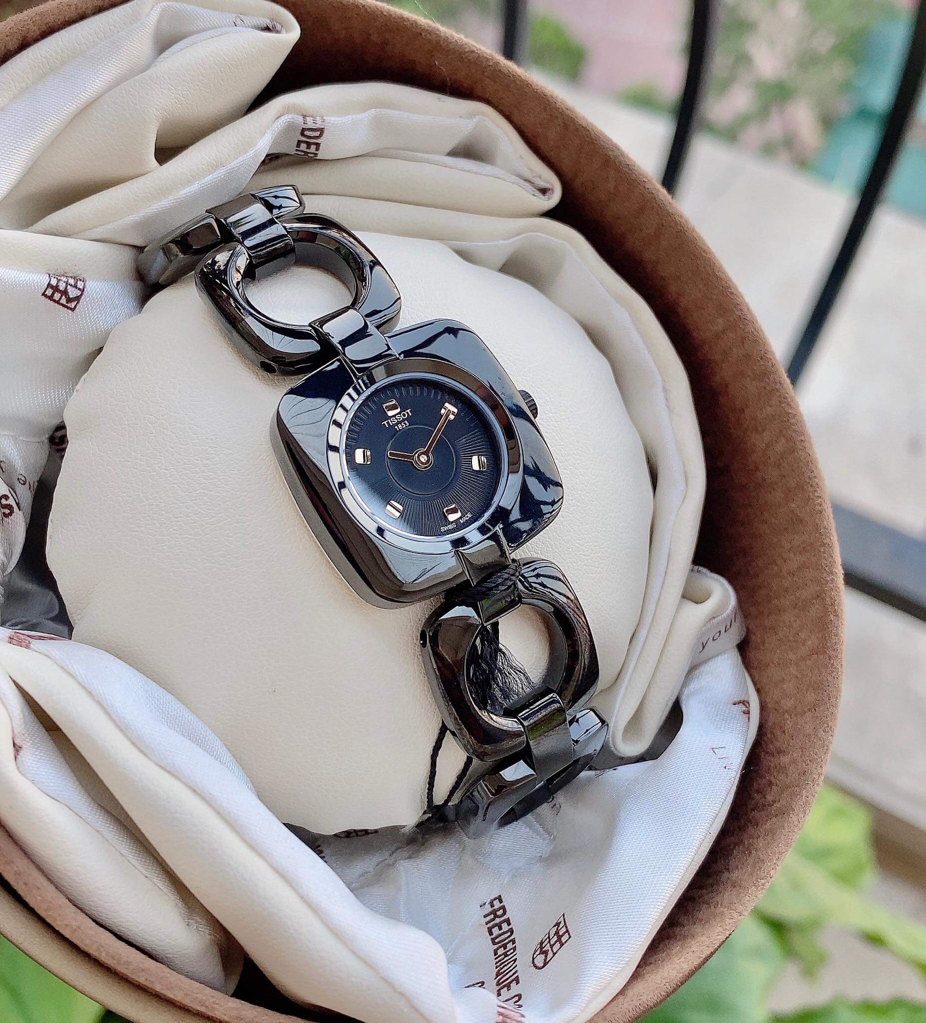 Ảnh 4 của Tissot T0201091105100