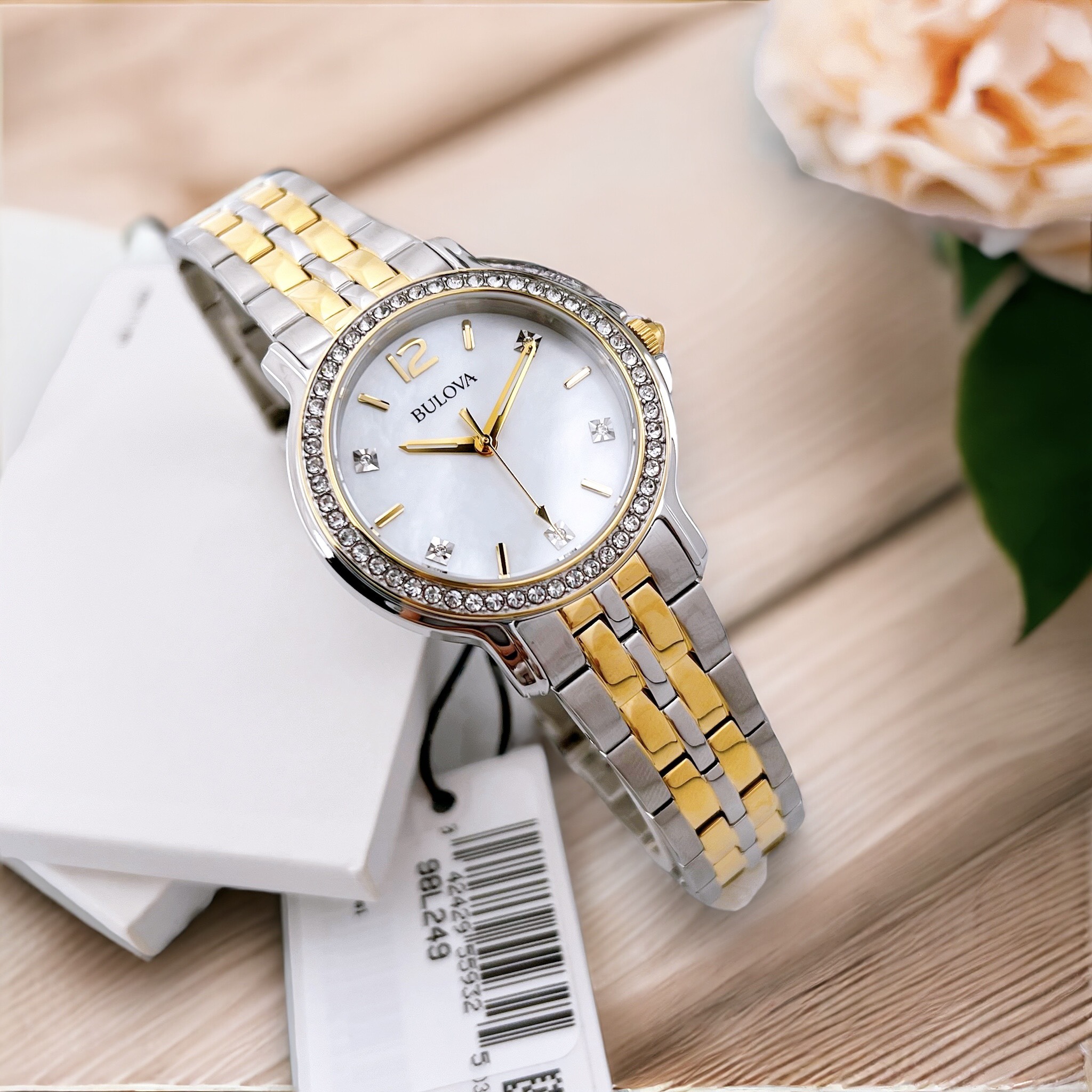 (ĐỒNG HỒ NỮ) Bulova Quartz 98L249 Diamond Accent Markers Gold Stainless Steel Watch 34mm
