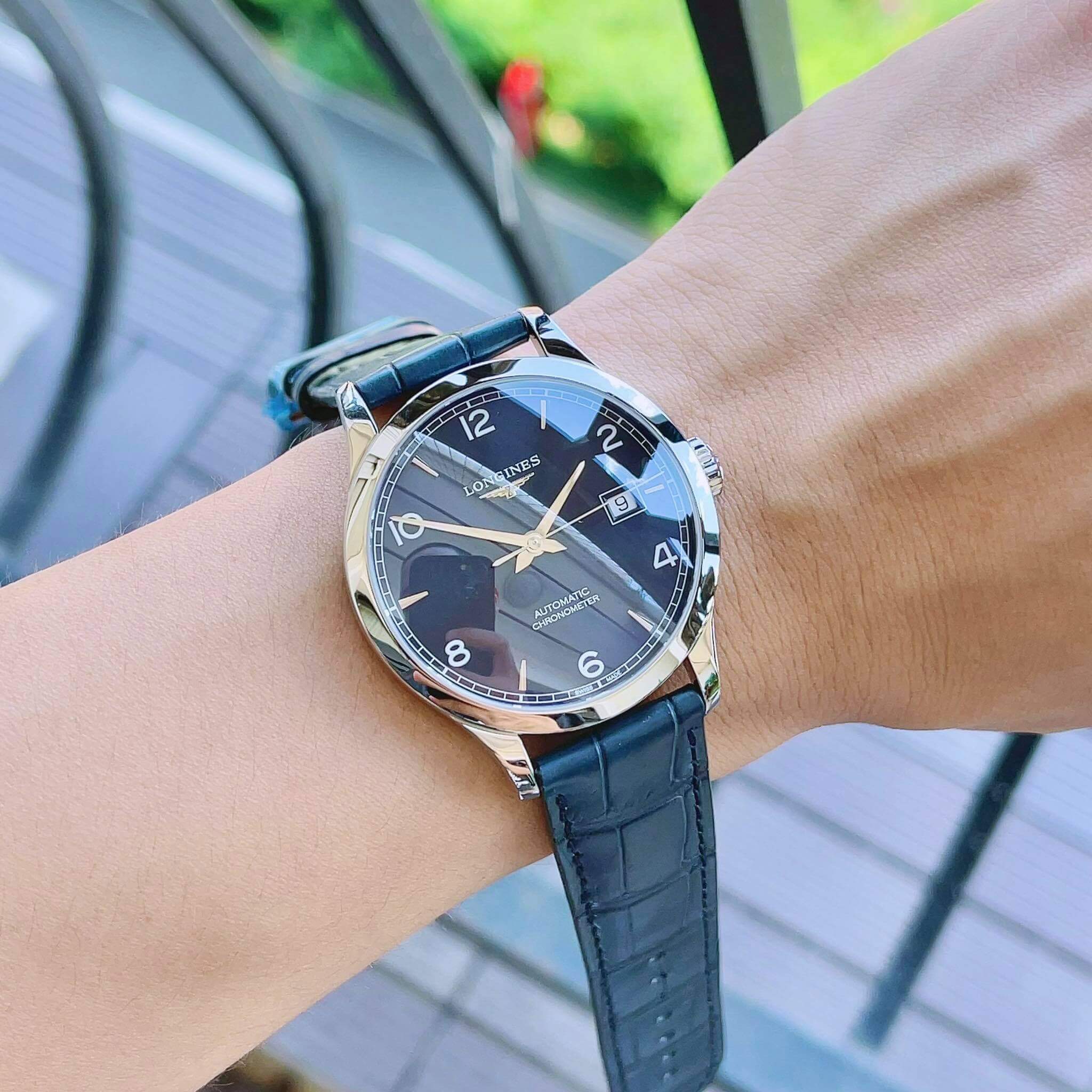 Ảnh 2 của Longines Record L2.820.4.96.4 Watch 38.5mm