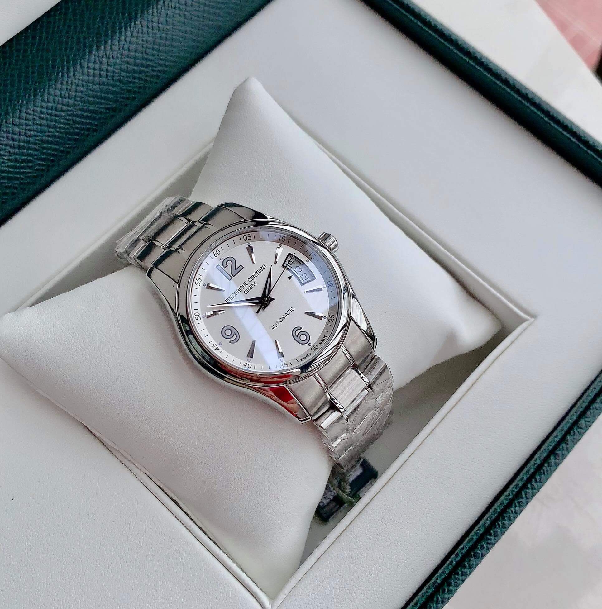 Ảnh 3 của Frederique Constant 303S4B26B