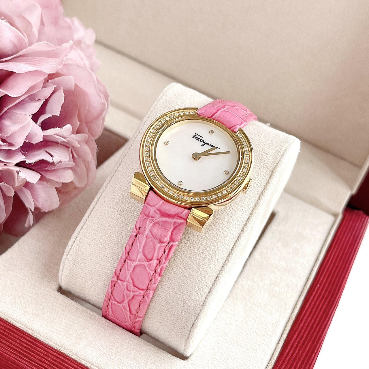(ĐỒNG HỒ NỮ) SALVATORE FERRAGAMO FAP050016 Gancino Stainless Pink Leather Ladies watch 30mm