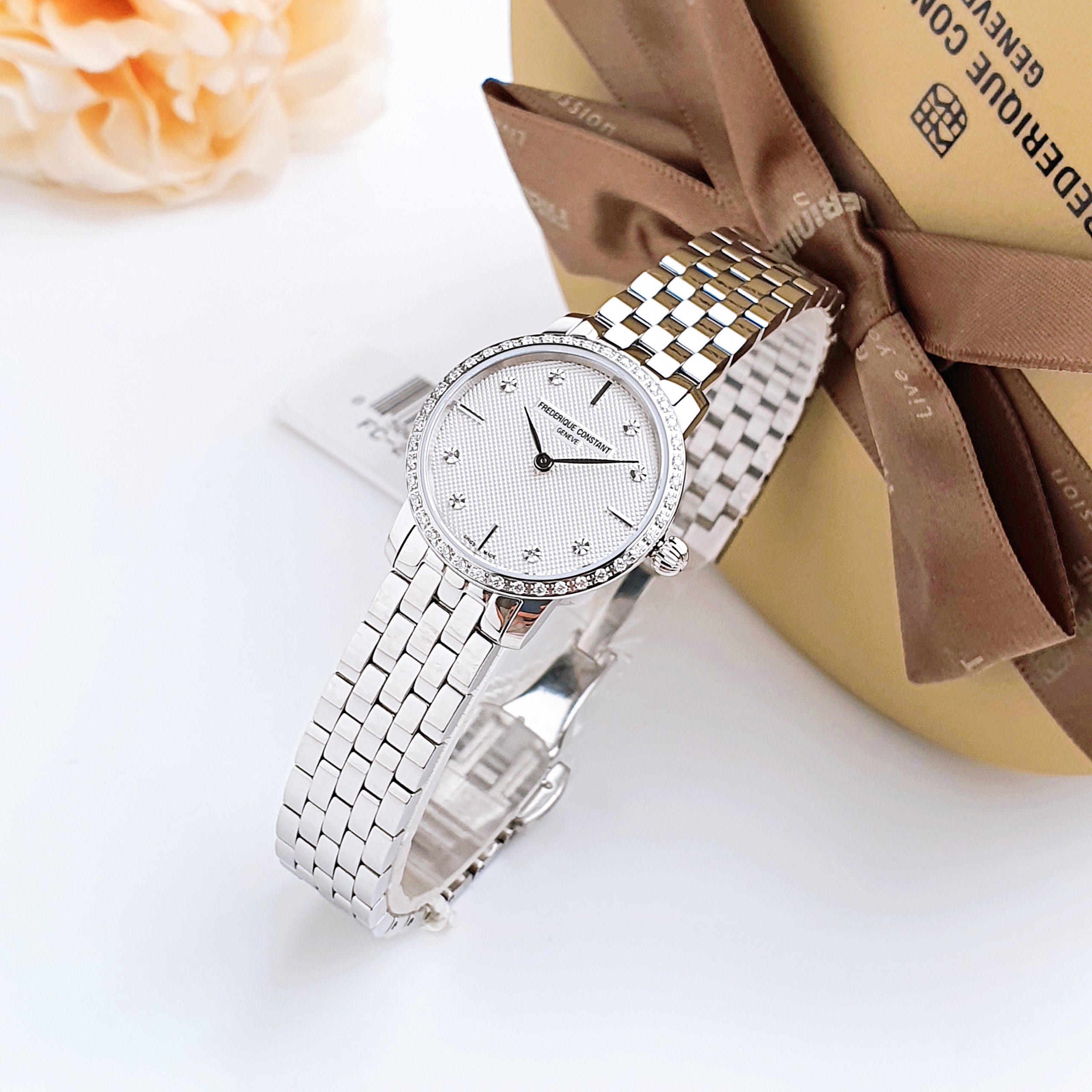 Ảnh 2 của (ĐỒNG HỒ NỮ) Frederique Constant FC-200STDSD6B (FC200STDSD6B) Slimline Ladies 25MM