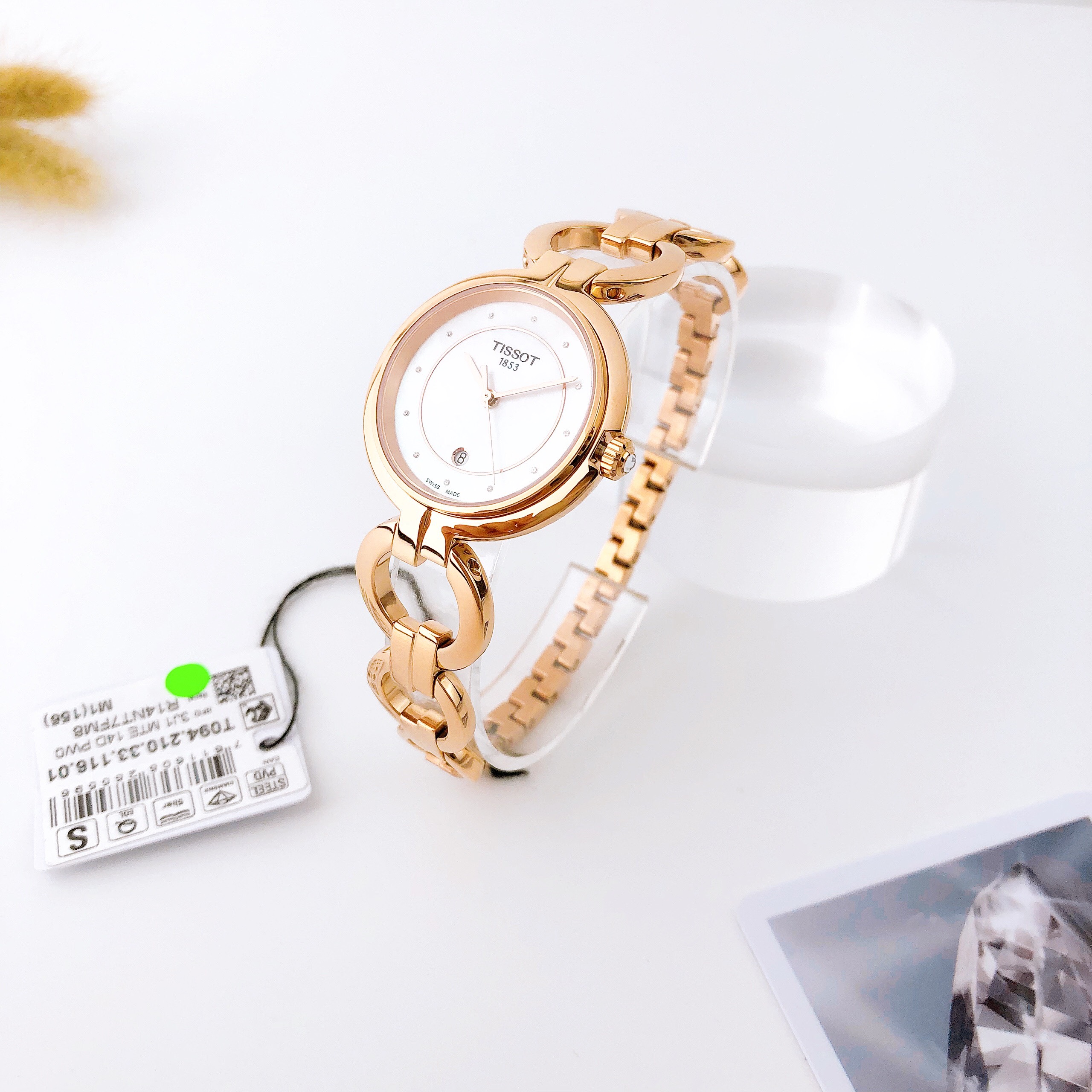 Ảnh 2 của ĐỒNG HỒ NỮ TISSOT Flamingo T094.210.33.116.01 Diamond Watch 26mm