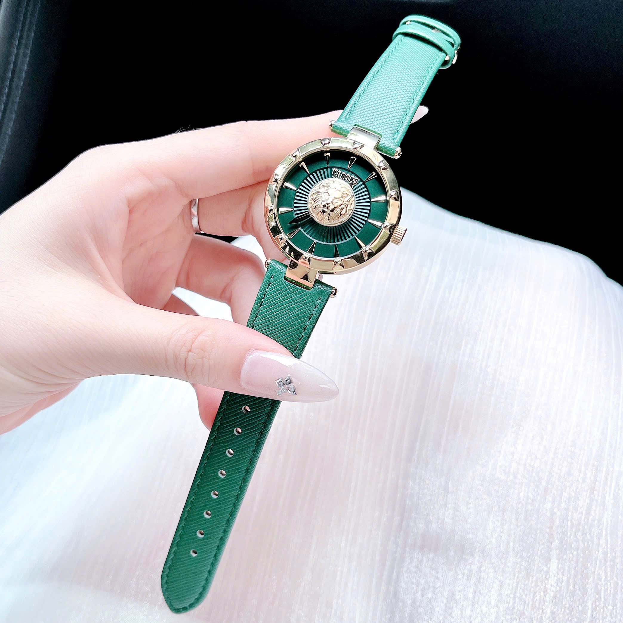 Ảnh 4 của (ĐỒNG HỒ NỮ) VERSUS BY VERSACE BRICK LANE VSPQ12221