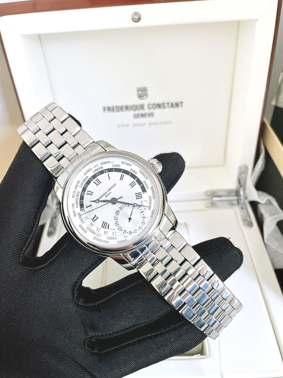 Ảnh 3 của (DEAL LƯỚT) ĐỒNG HỒ NAM Frederique Constant FC-718MC4H6B Worldtimer 42mm
