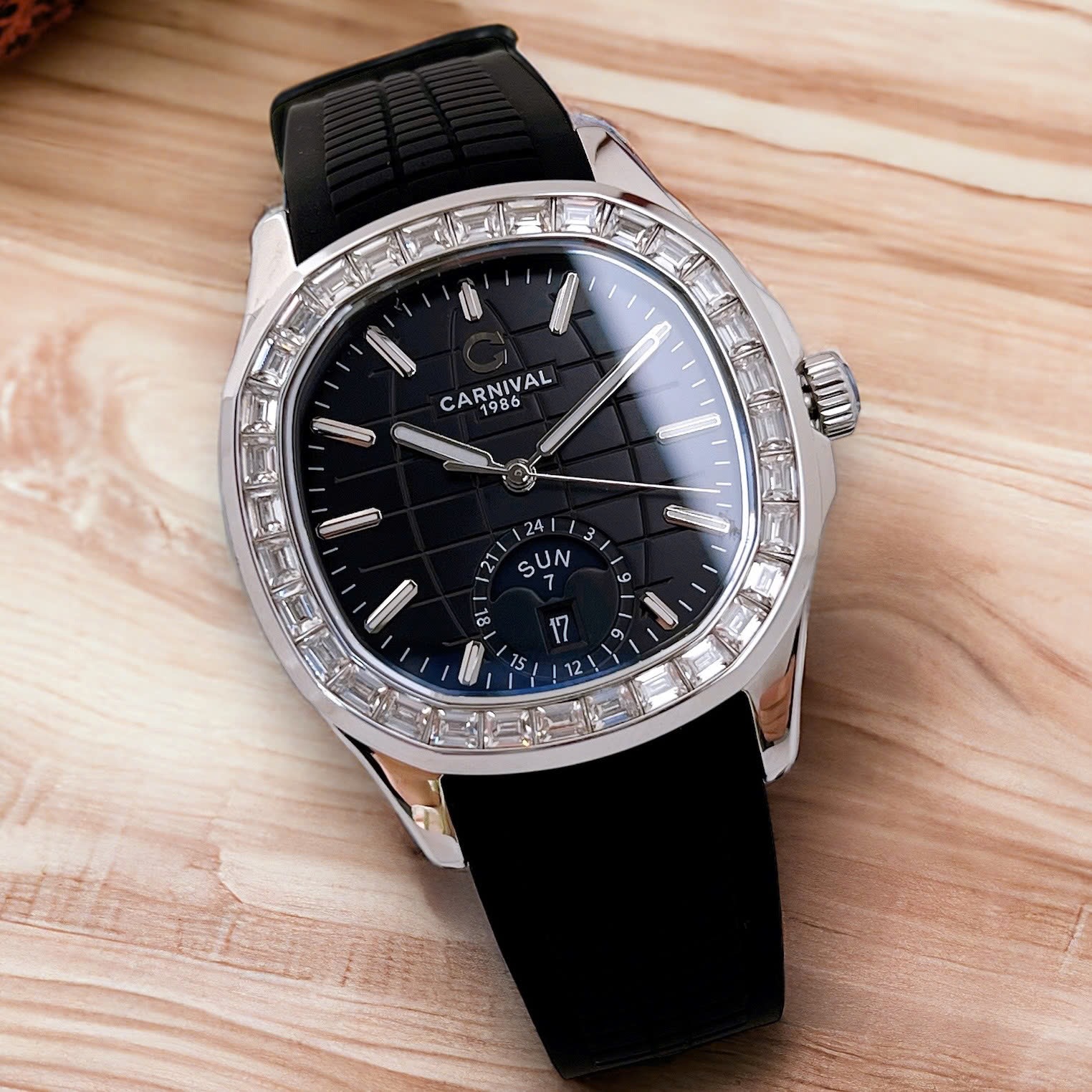 (ĐỒNG HỒ NAM) Carnival Aquanus 8113G2-VT-DCS-D 40mm