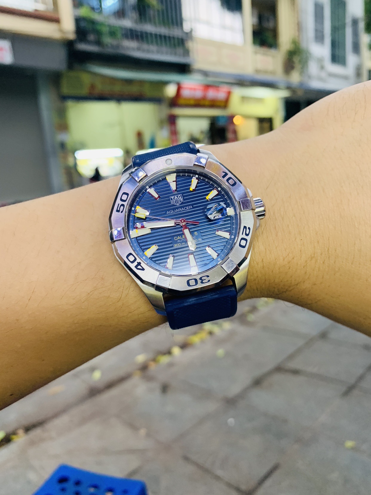 Ảnh 2 của Tag Heuer Aquaracer 42mm WAY2012 -XANH - Deal lướt