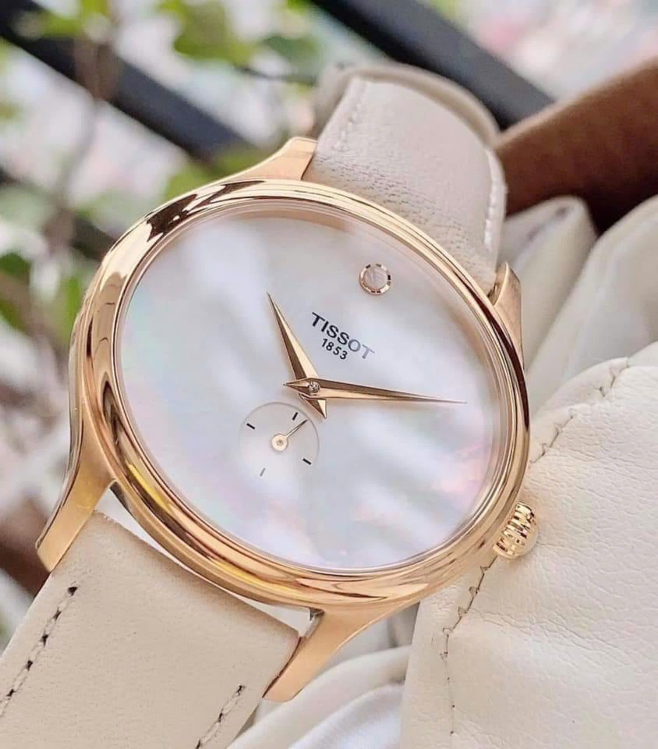 Ảnh 3 của (ĐỒNG HỒ NỮ) Tissot Bella Ora T103.310.36.111.00 ( T1033103611100 )