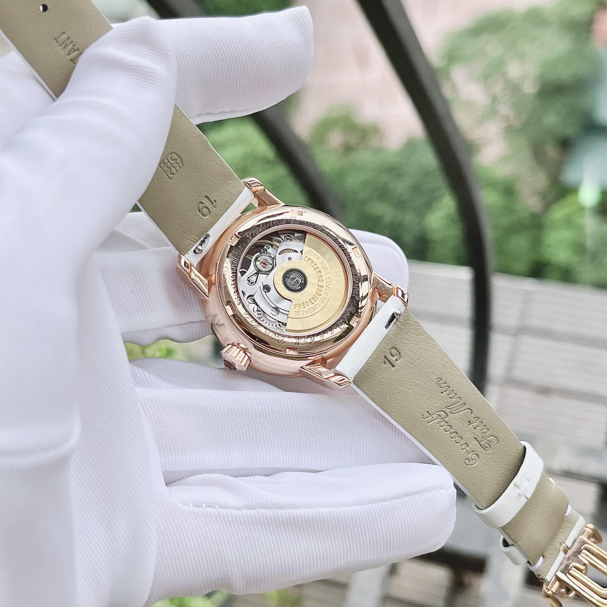 Ảnh 6 của (ĐỒNG HỒ NỮ) Frederique Constant Heart Beat Automatic Diamond Brown Dial Brown Satin FC-310CLHB2PD4 ( FC310CLHB2PD4 ) ( 310CLHB2PD4 )